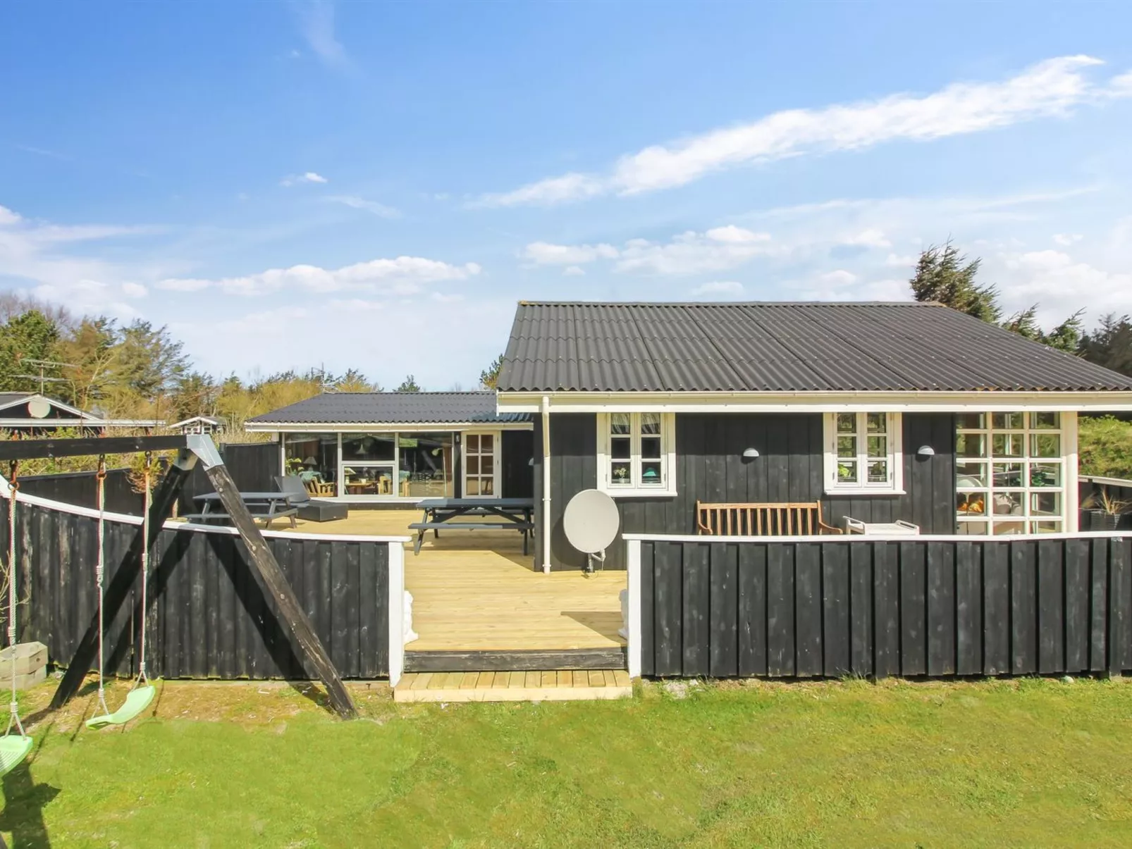 "Bjari" - 850m from the sea