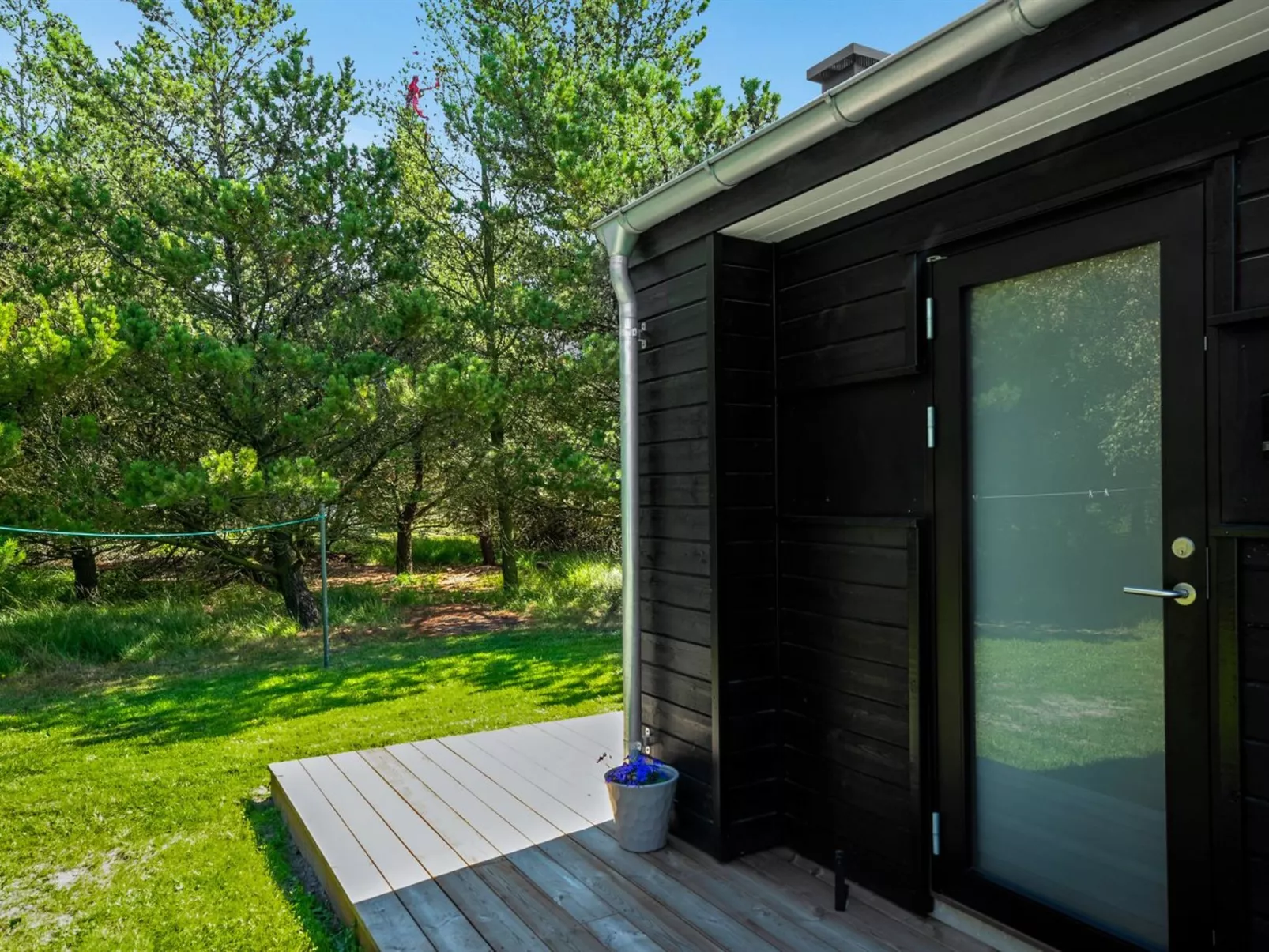 "Tea" - 2.7km from the sea