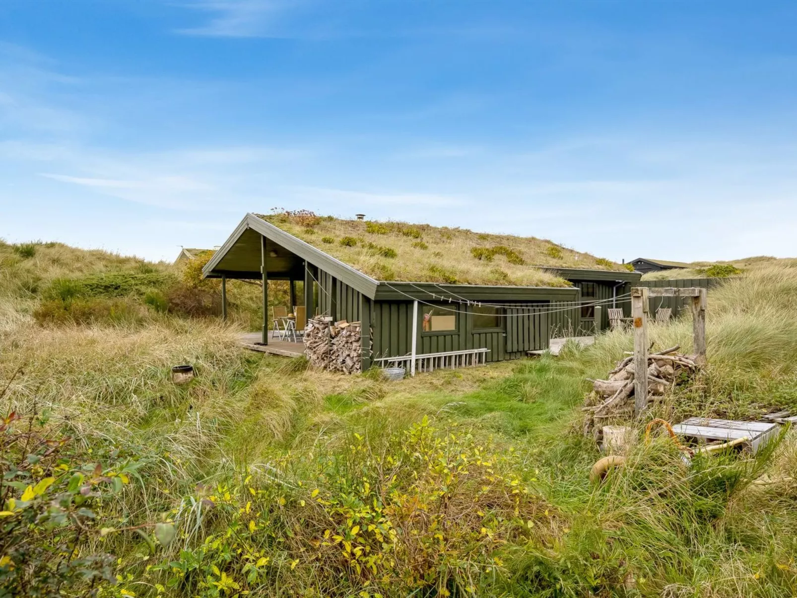 "Hunved" - 500m from the sea