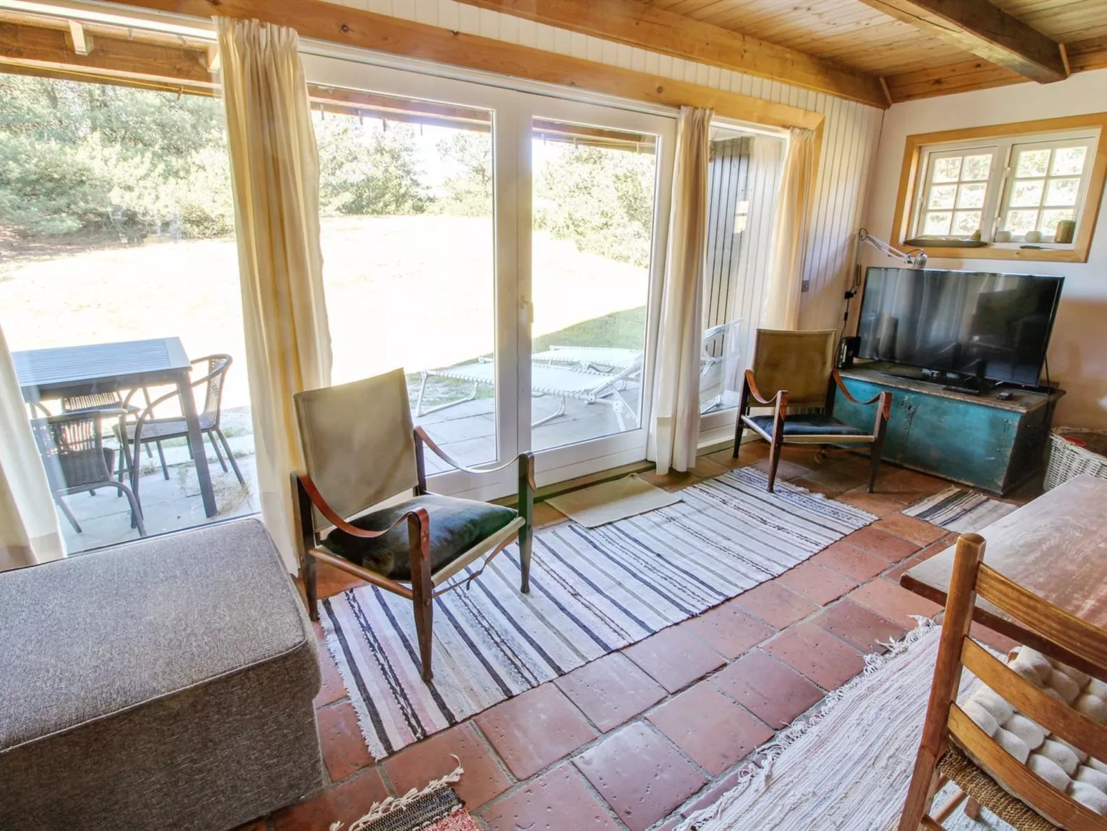 "Emina" - 400m from the sea