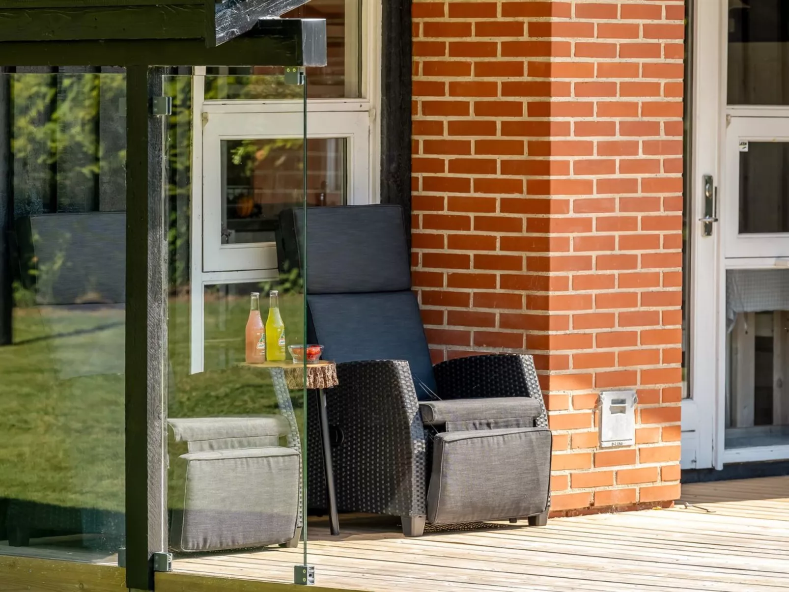 "Ingimar" - 2.2km from the sea