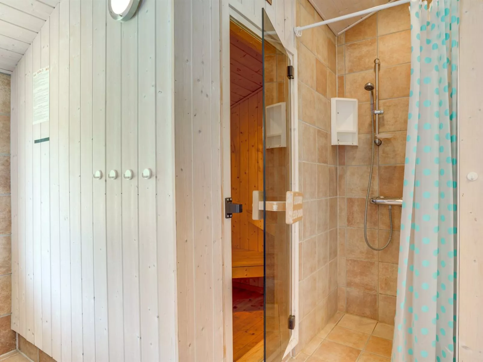 "Gith" - 800m from the sea