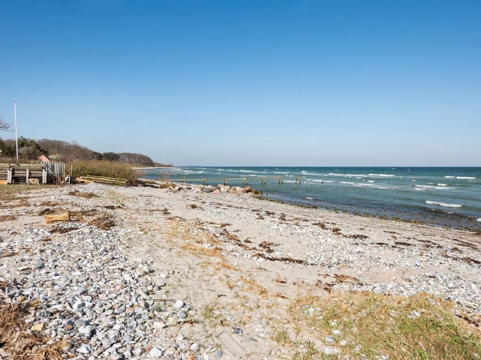 "Viljami" - 20m from the sea