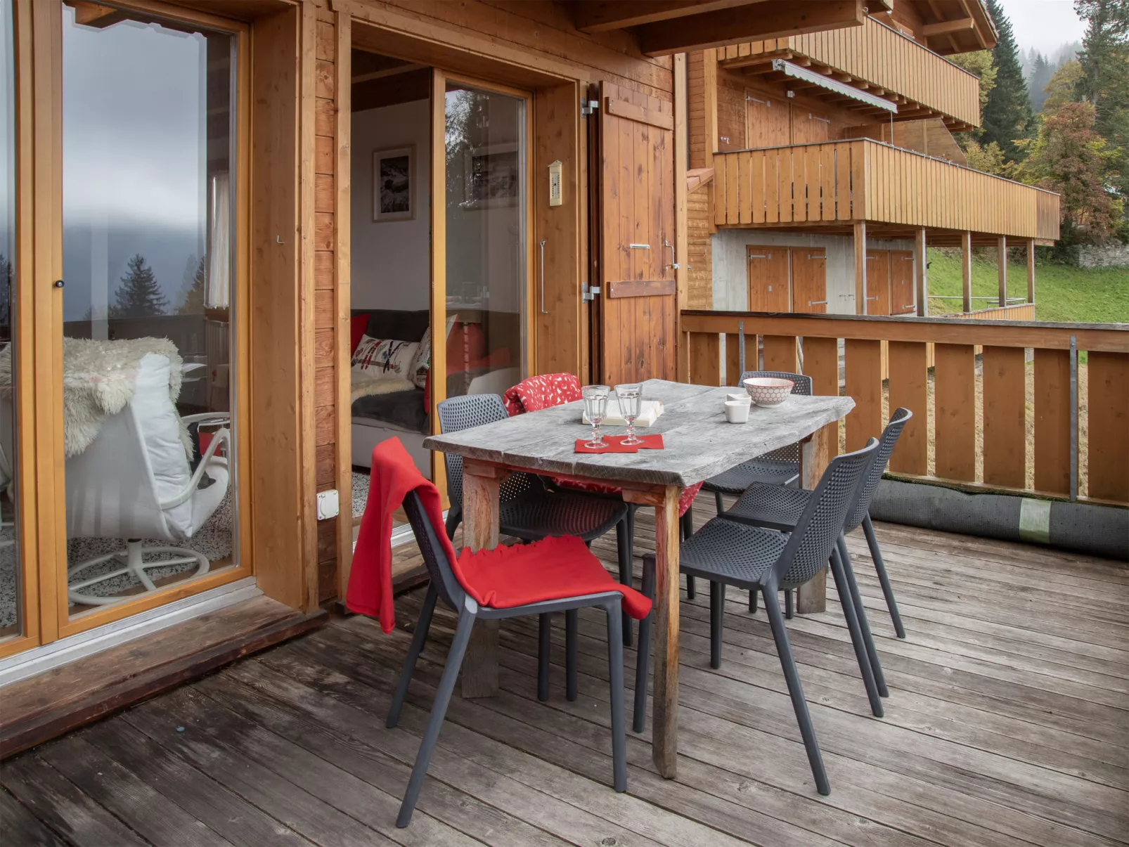 Racer's Retreat Apt.12