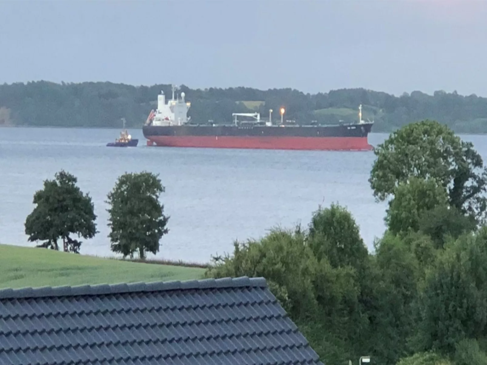 "Axeln" - 300m to the fjord