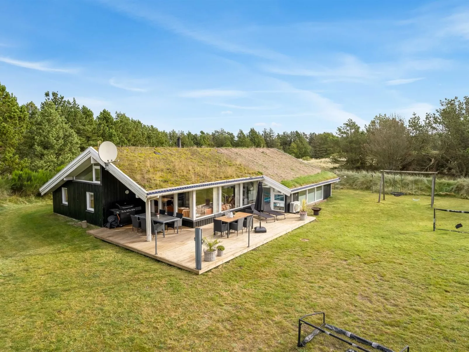 "Helene" - 1.5km from the sea