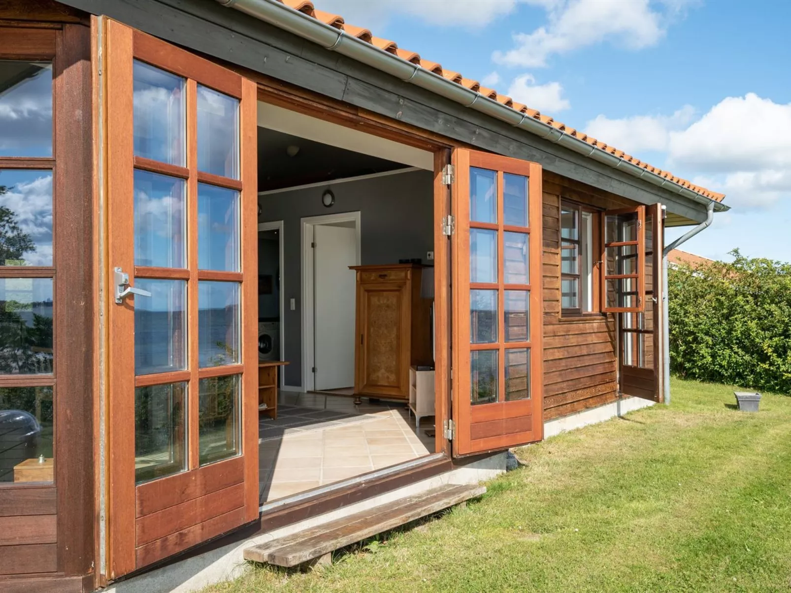 "Botmar" - 10m from the sea