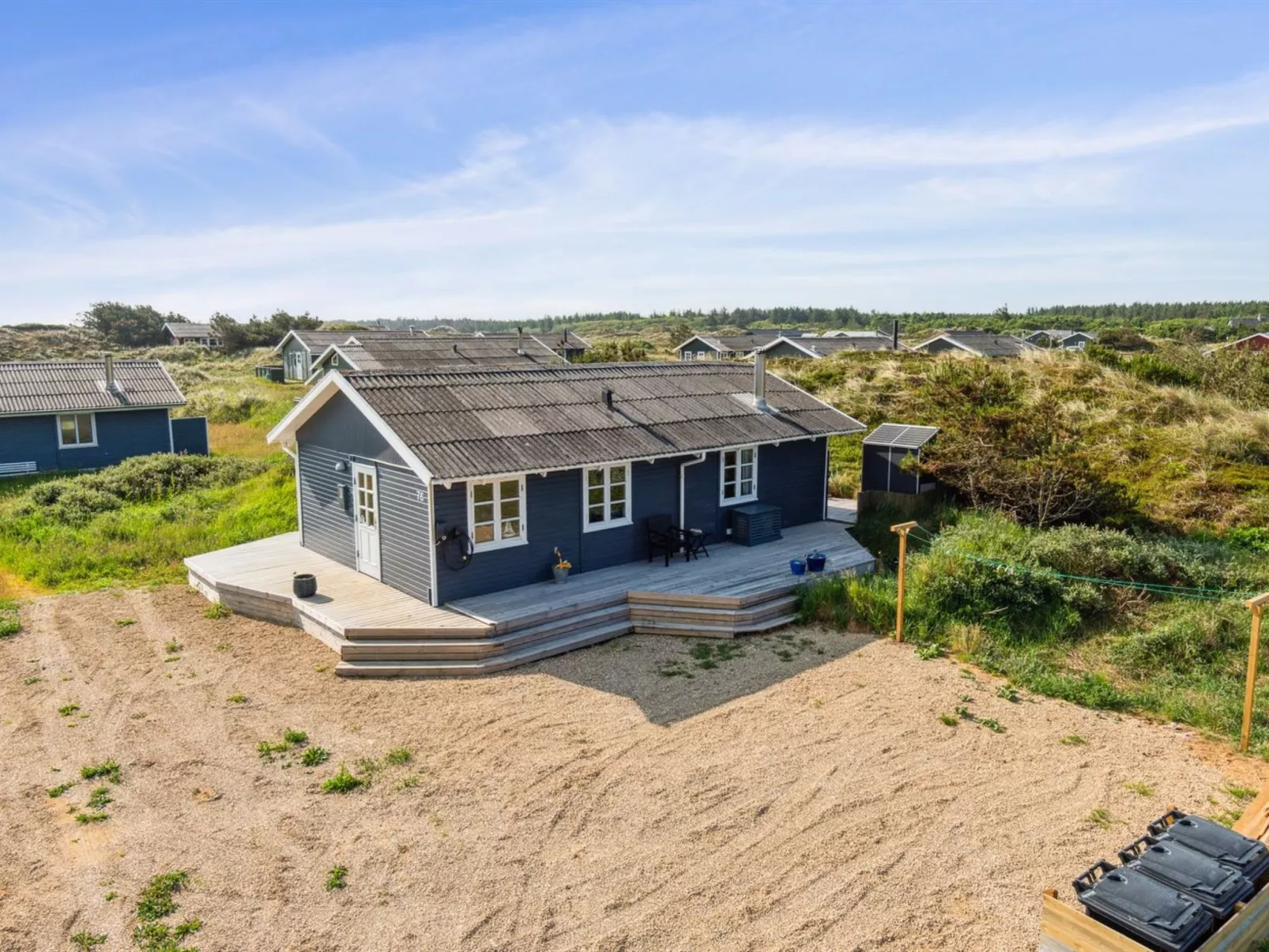 "Wulfhard" - 400m from the sea