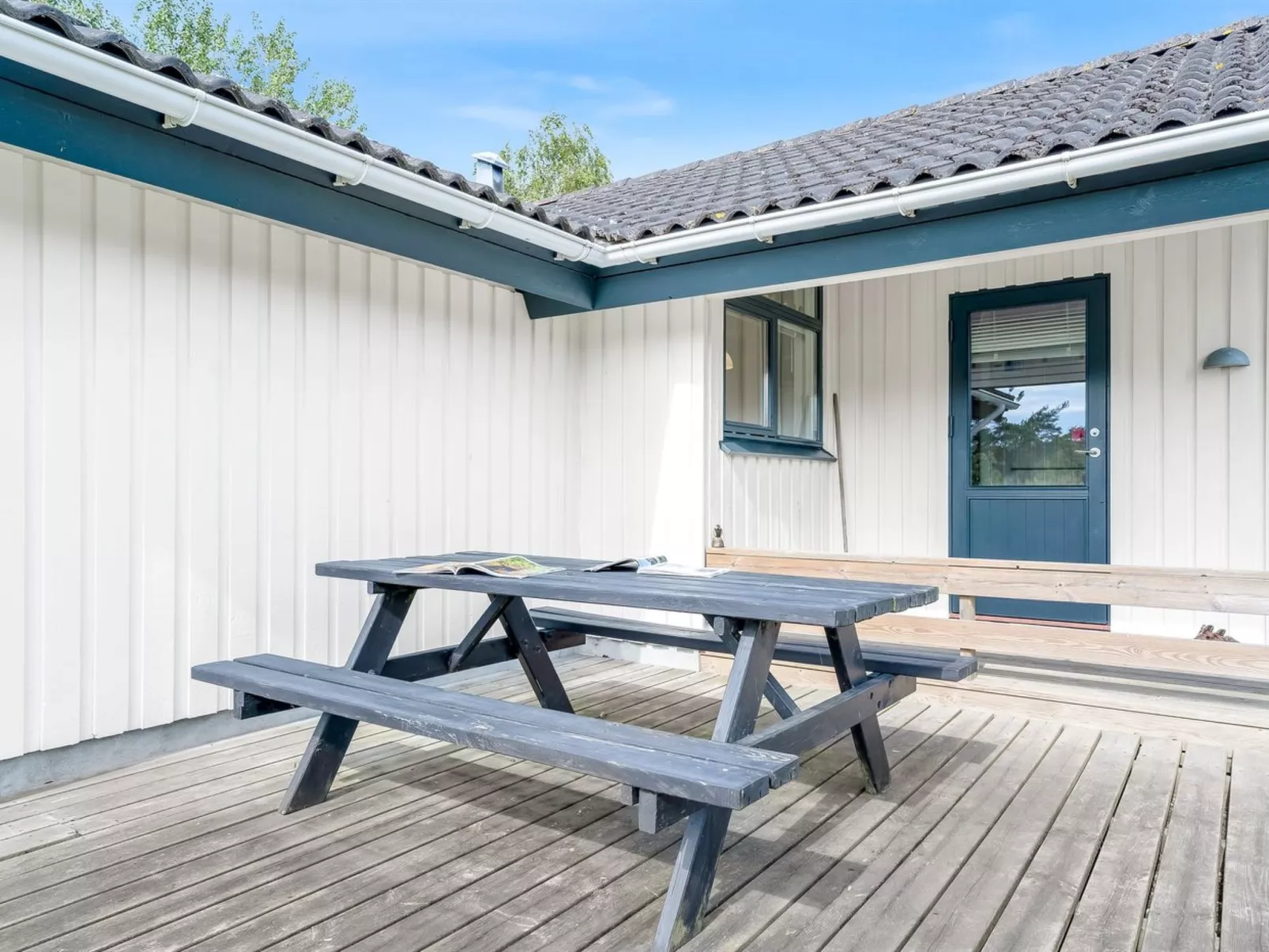 "Truls" - 800m from the sea