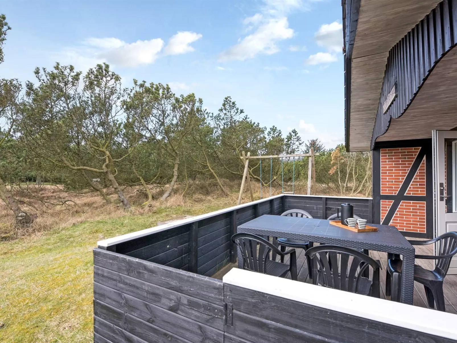 "Alena" - 1km from the sea