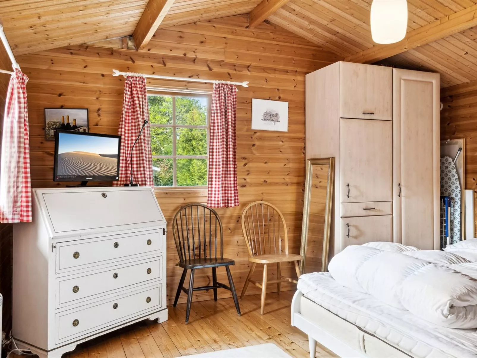 "Tuukka" - 150m from the sea