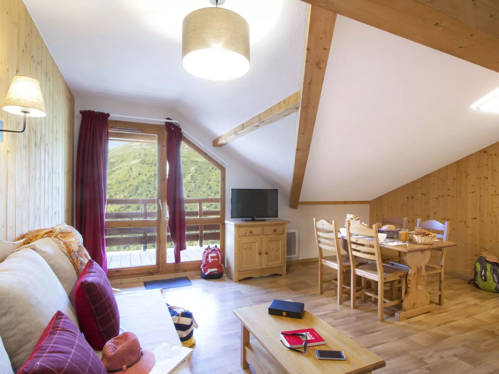 Odalys Référence Le Grand Panorama 1-Binnen