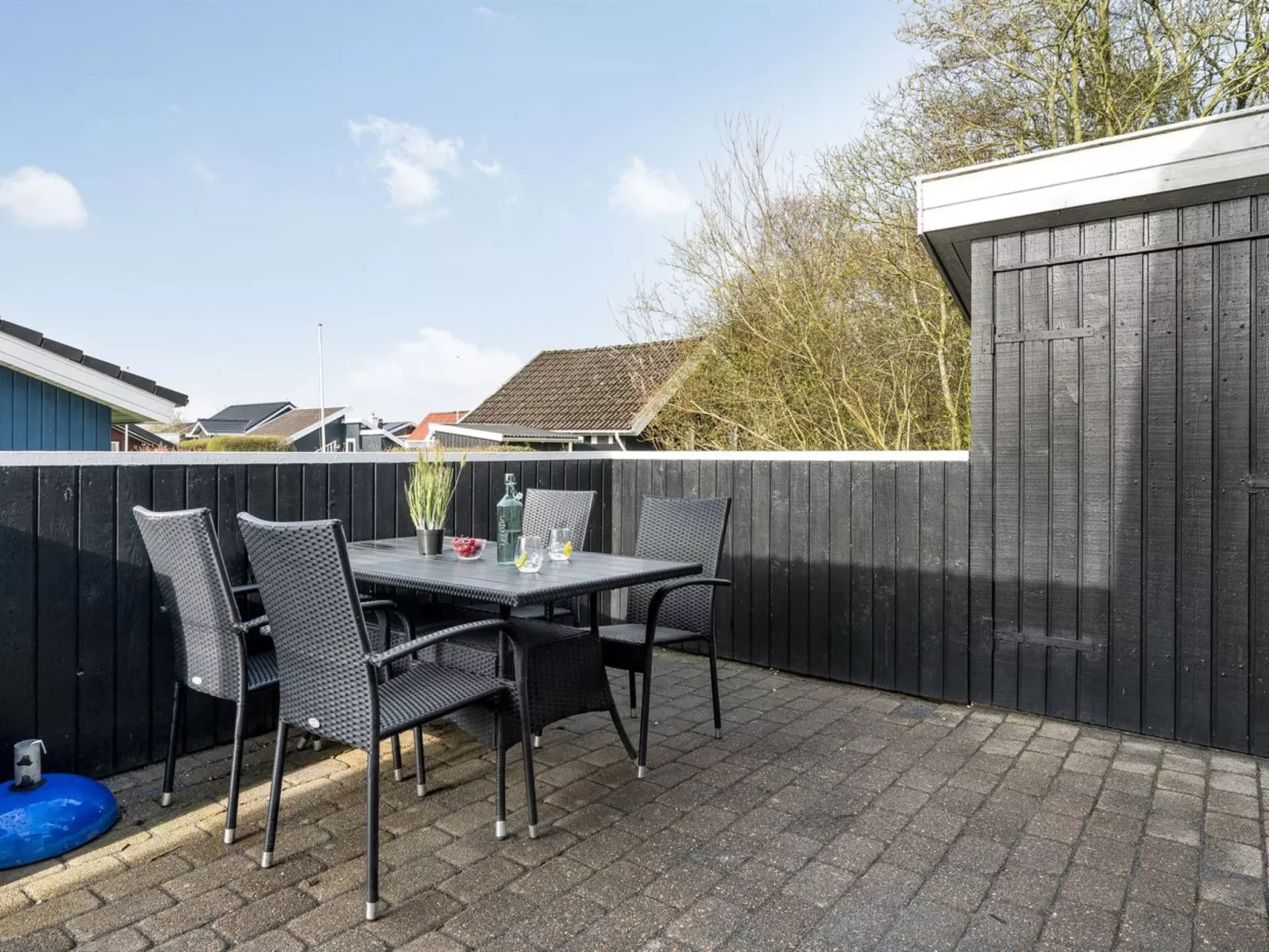 "Marten" - 1.2km to the fjord