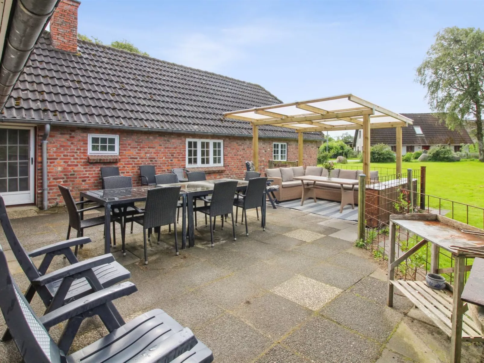 "Hedda" - 15km from the sea