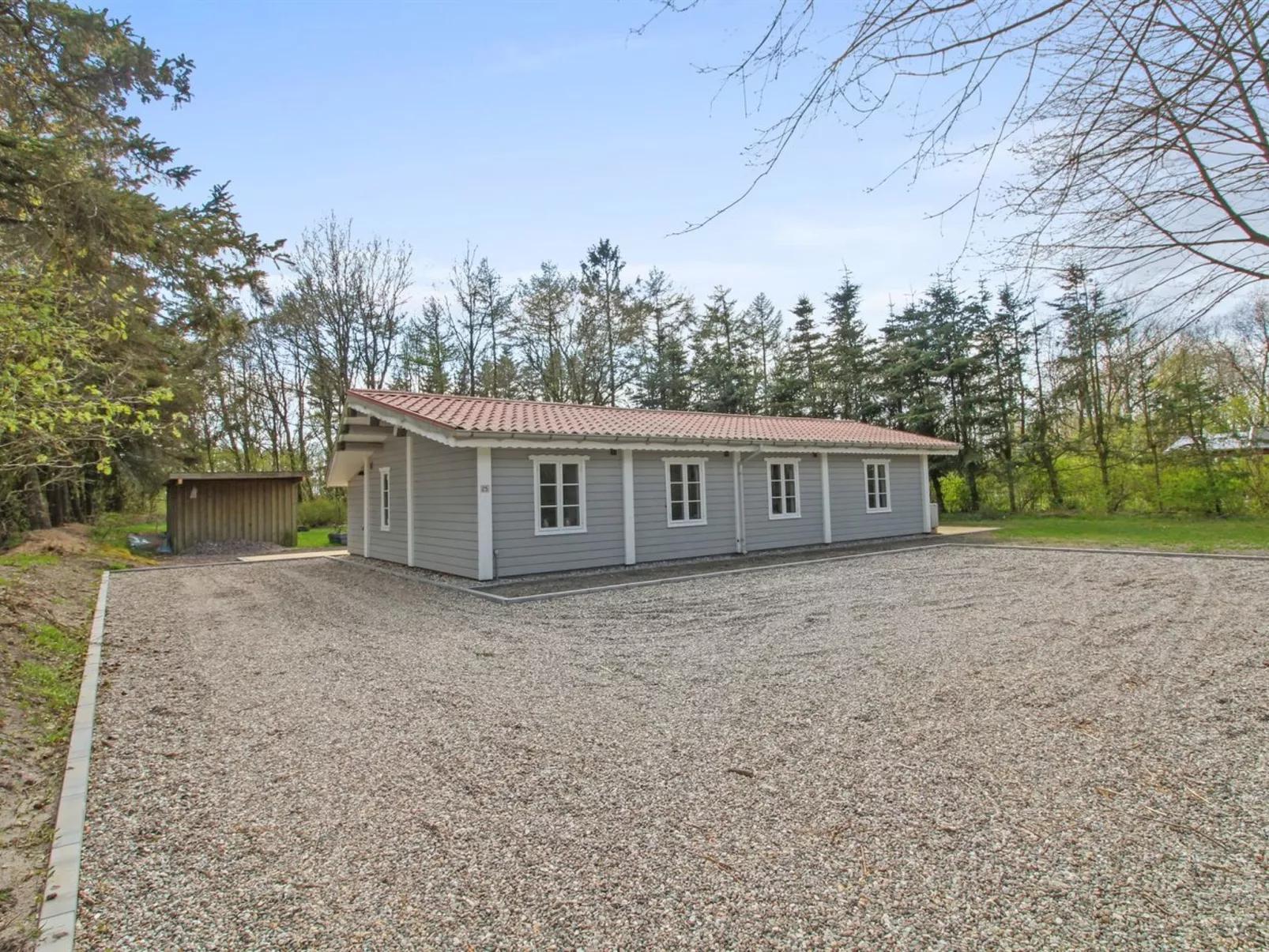 "Eckhart" - 30km from the sea