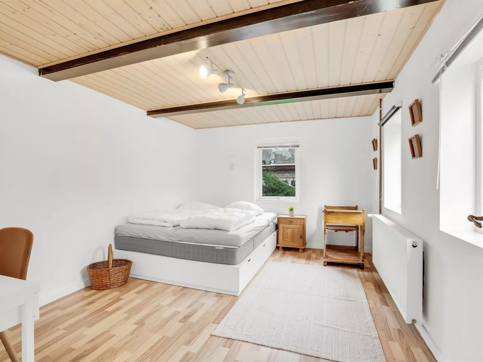 "Onida" - 5.5km from the sea