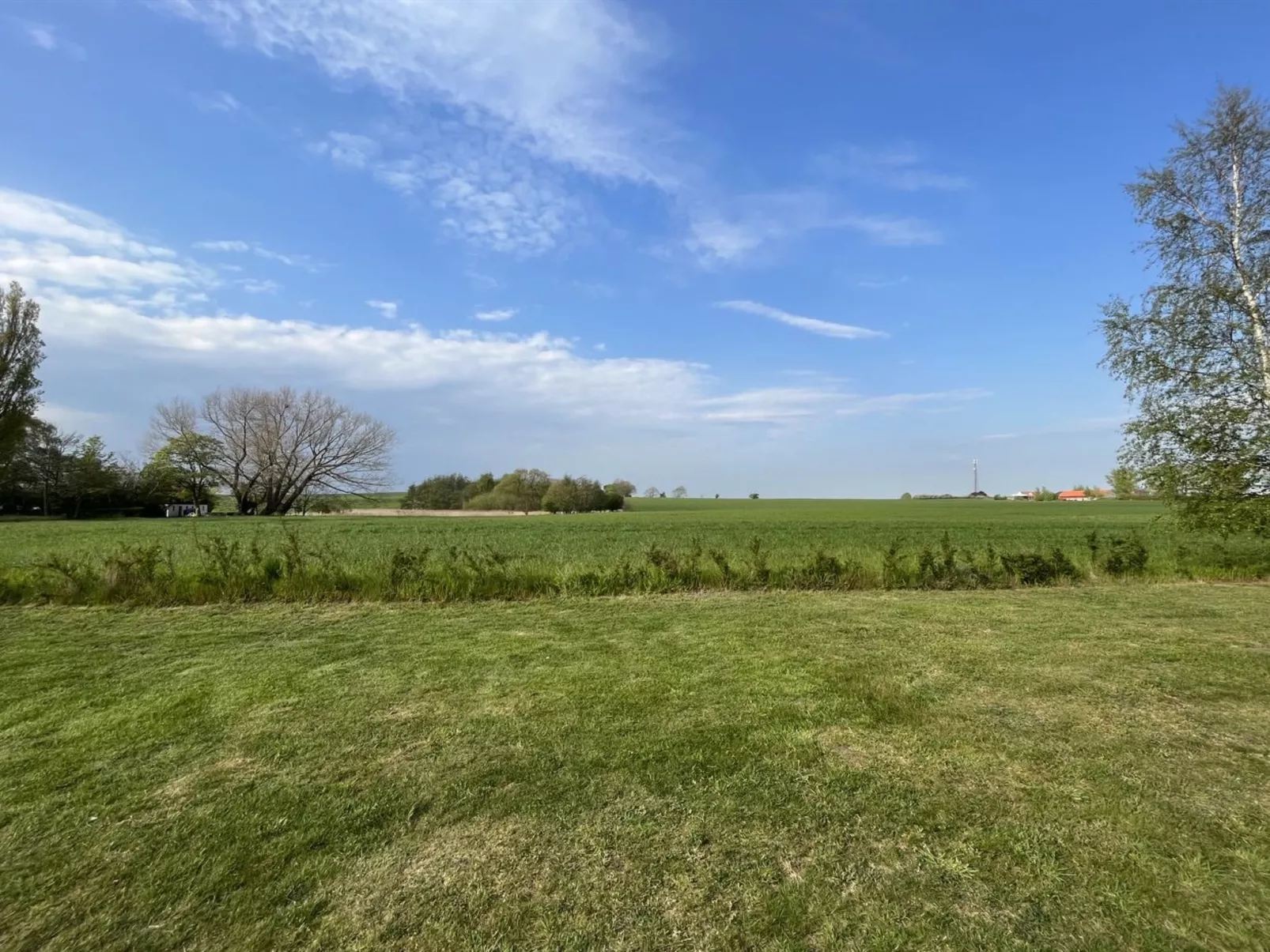 "Janna" - 75m from the sea