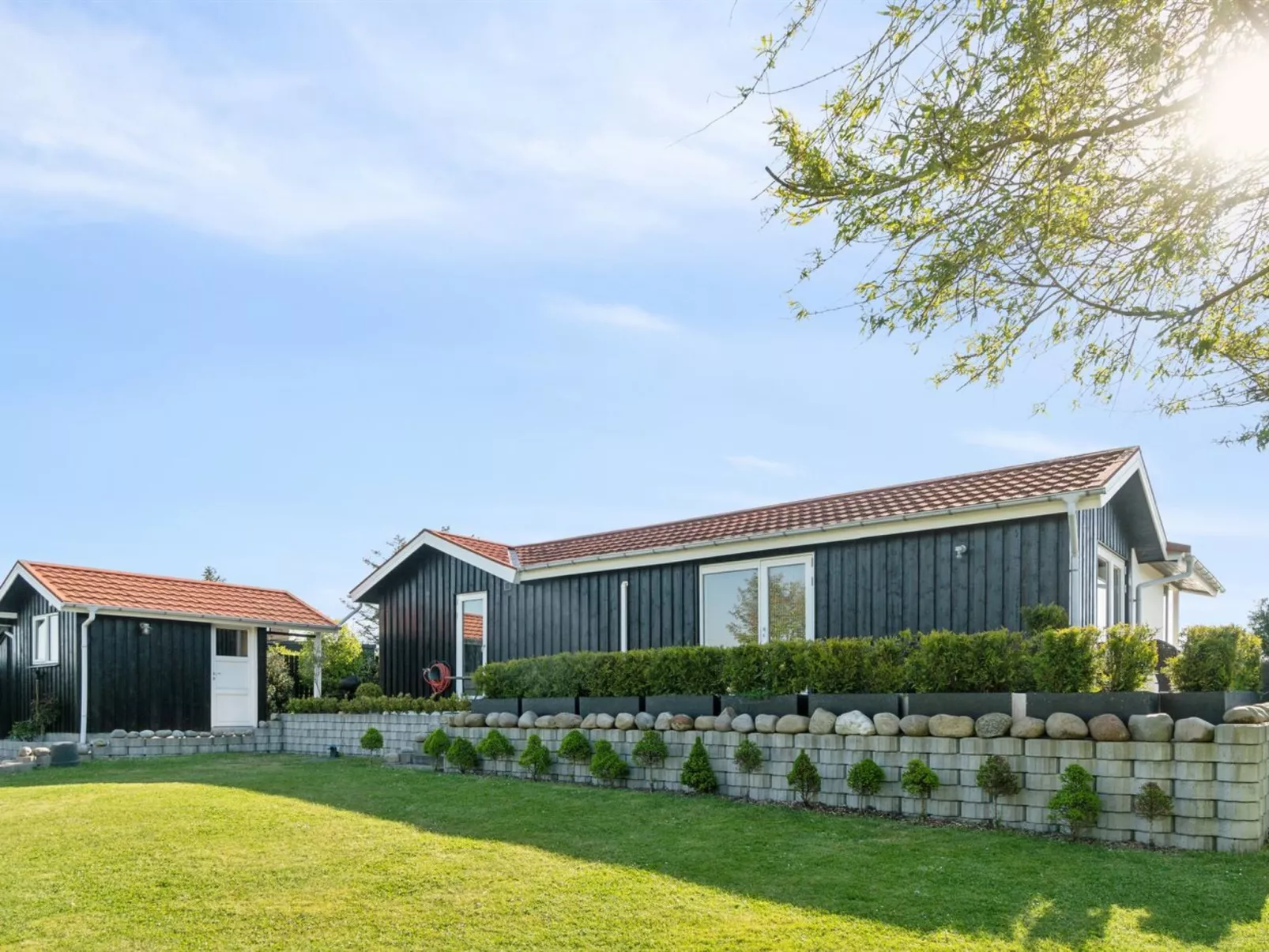 "Annesette" - 300m from the sea