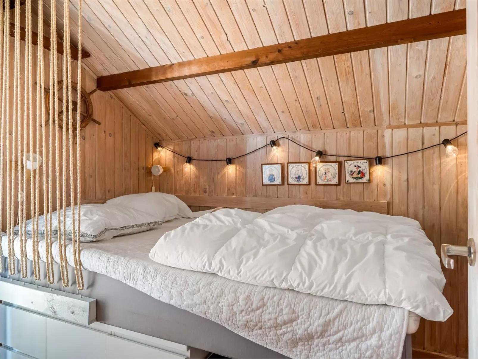 "Nayati" - 800m from the sea