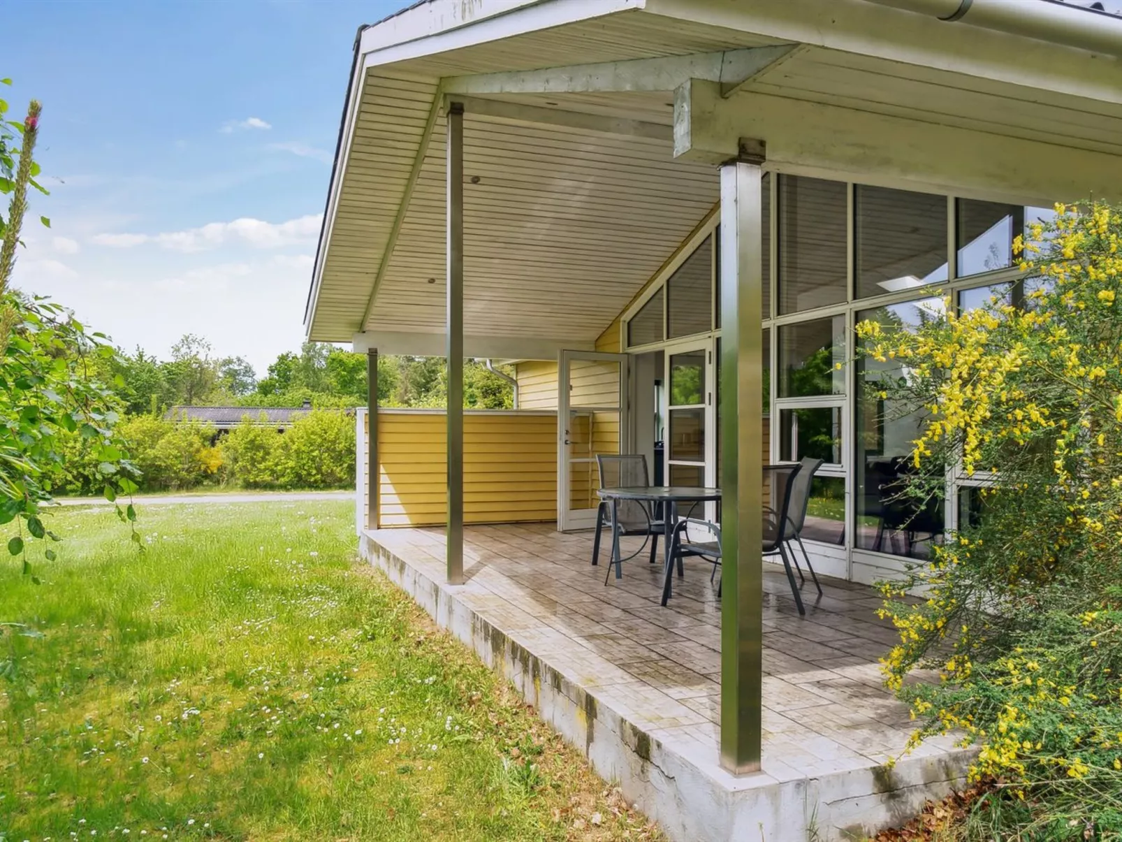 "Barth" - 950m from the sea