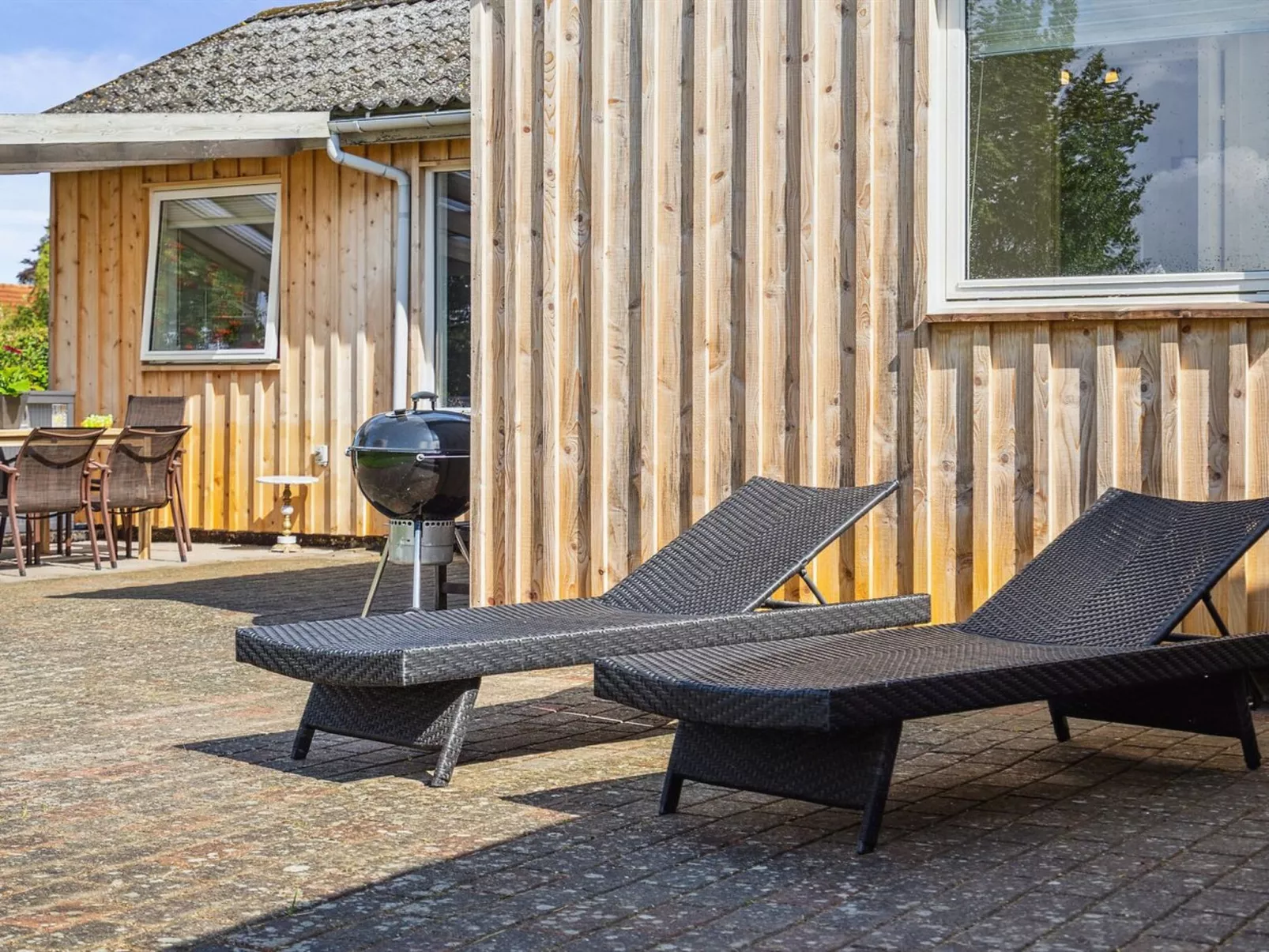 "Henric" - 500m from the sea