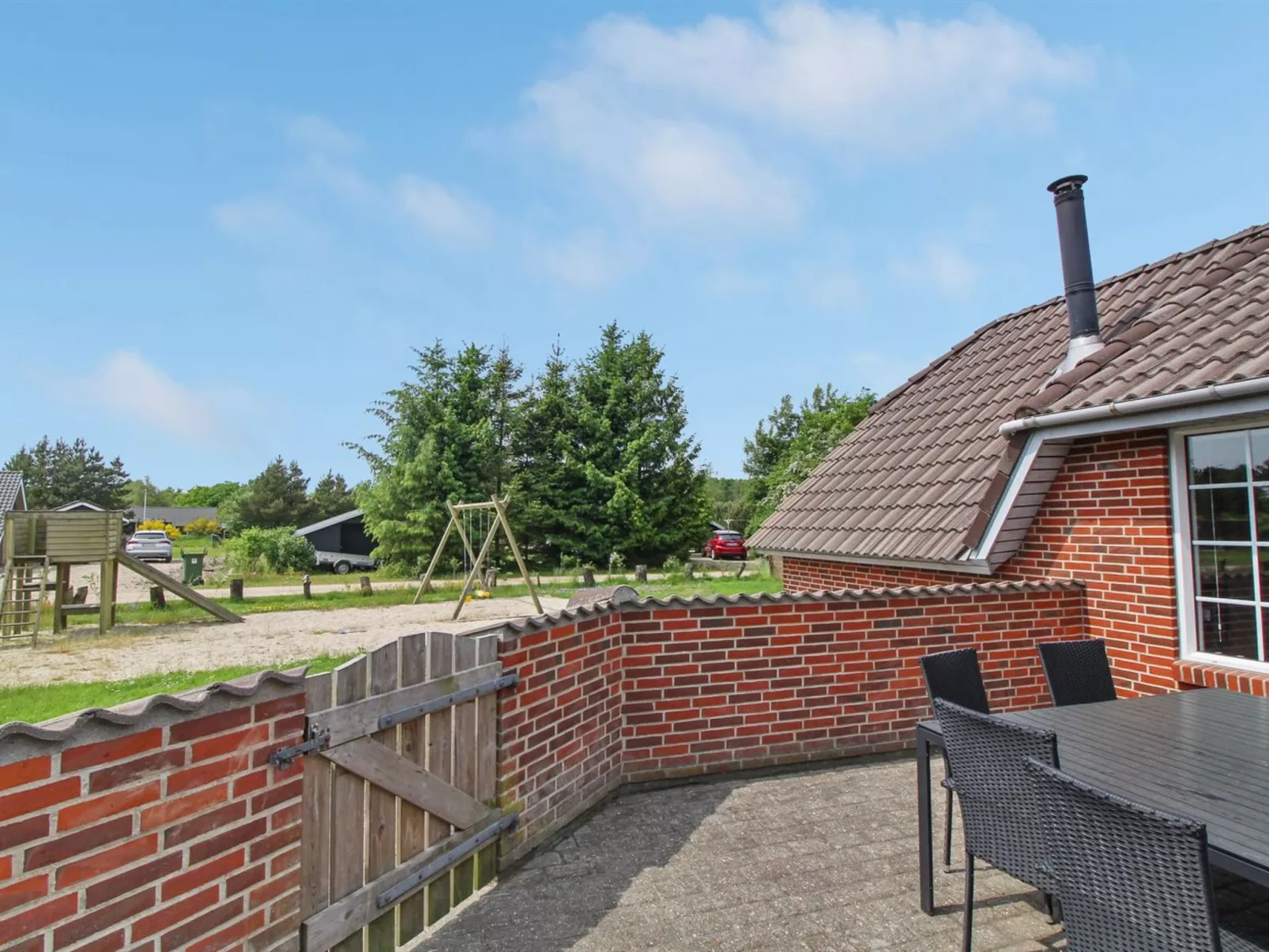 "Joona" - 12km from the sea