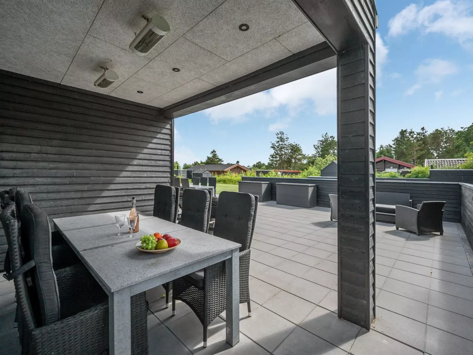 "Henrikke" - 500m to the fjord