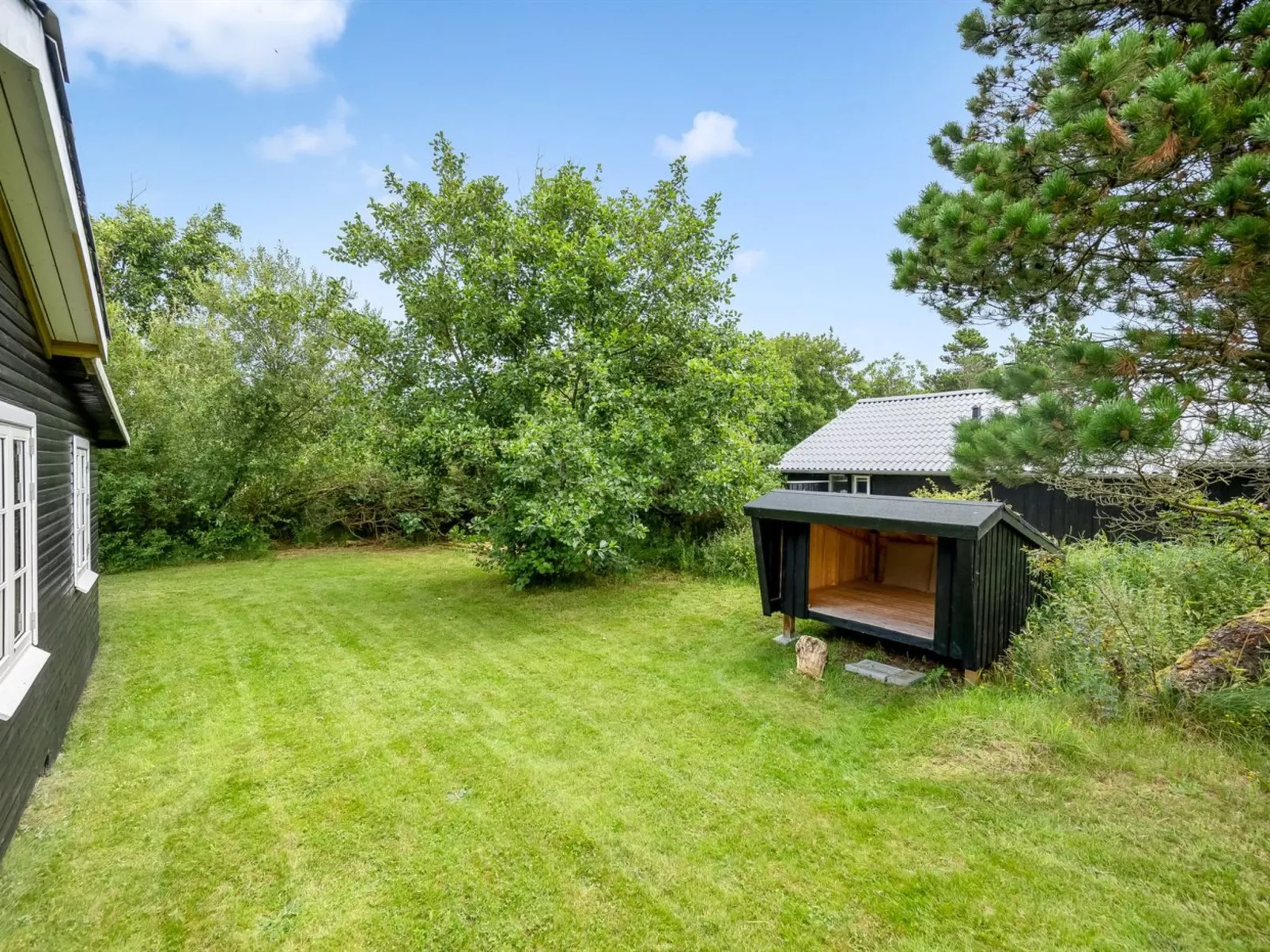 "Ljuba" - 700m from the sea