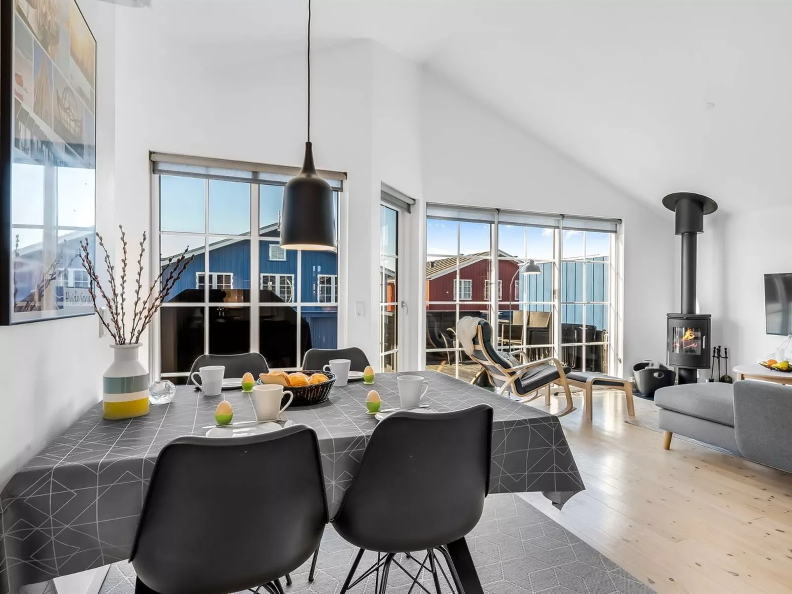 "Albertina" - 300m to the fjord