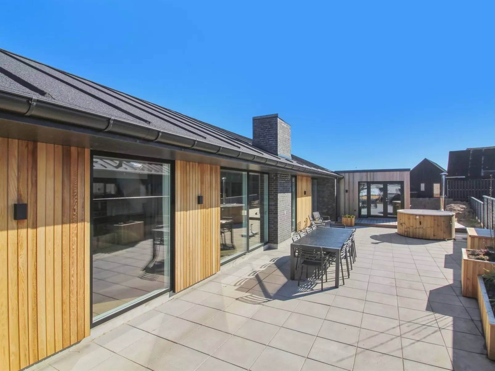 "Esme" - 400m from the sea