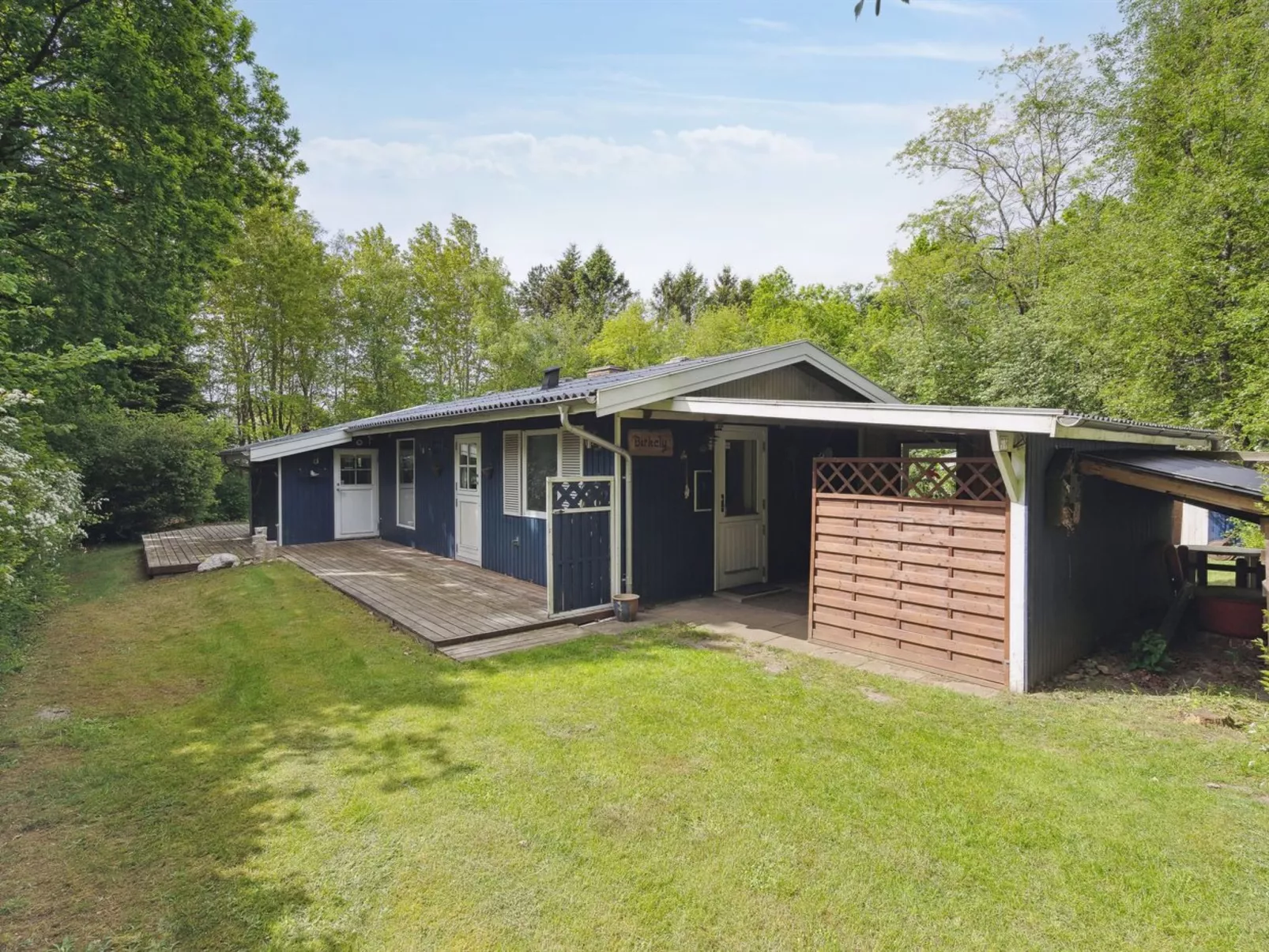 "Erlar" - 30km from the sea