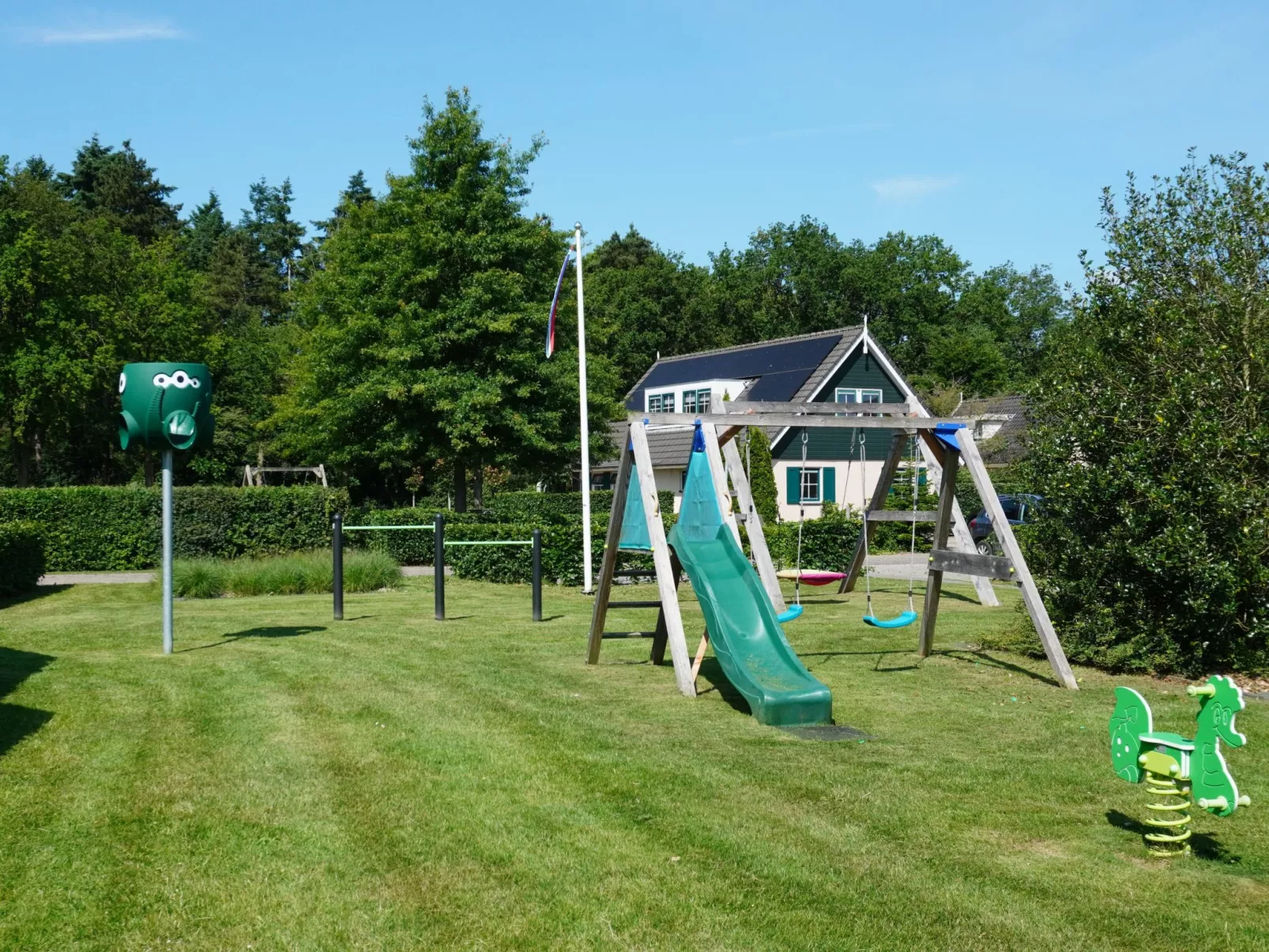 Lieskehuis Wellness de Luxe 10+2-Buiten