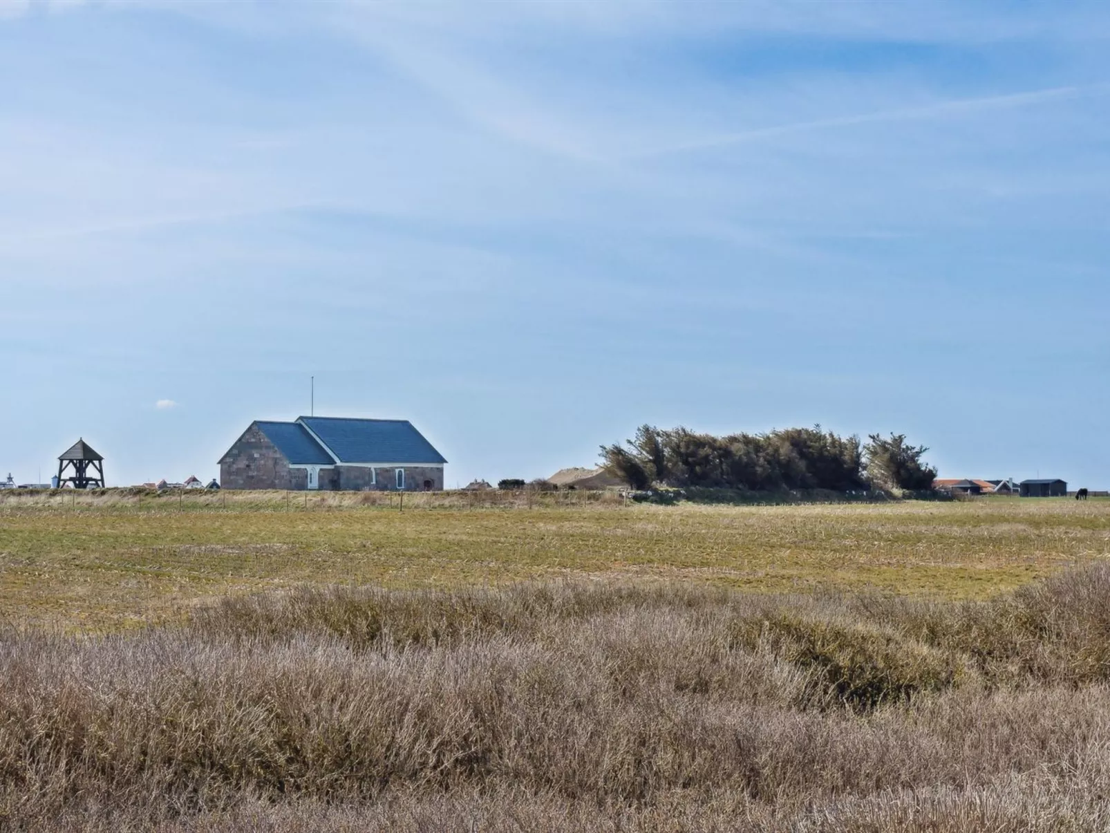 "Lok" - 450m from the sea