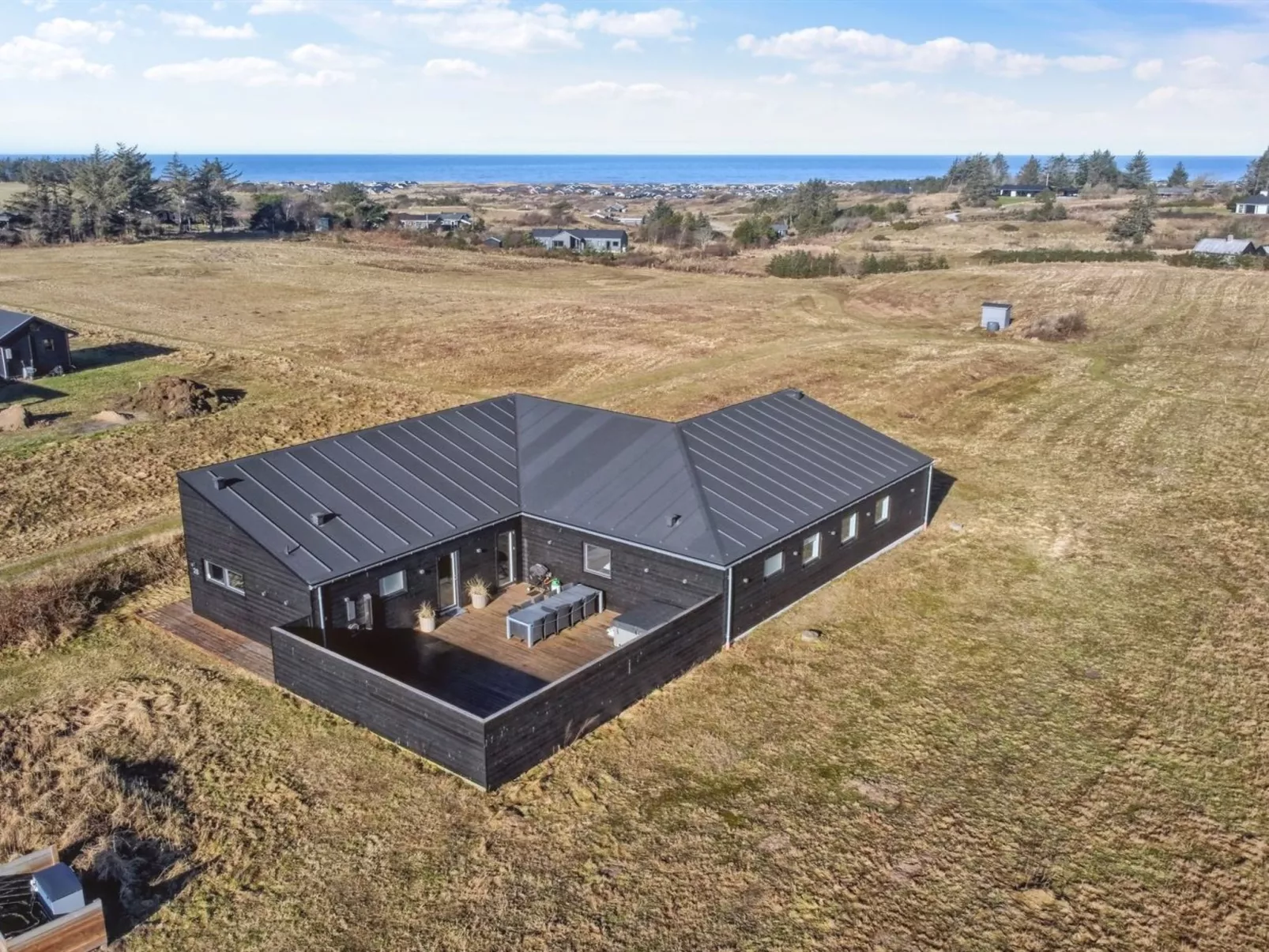 "Fridhild" - 1.5km from the sea-Buiten