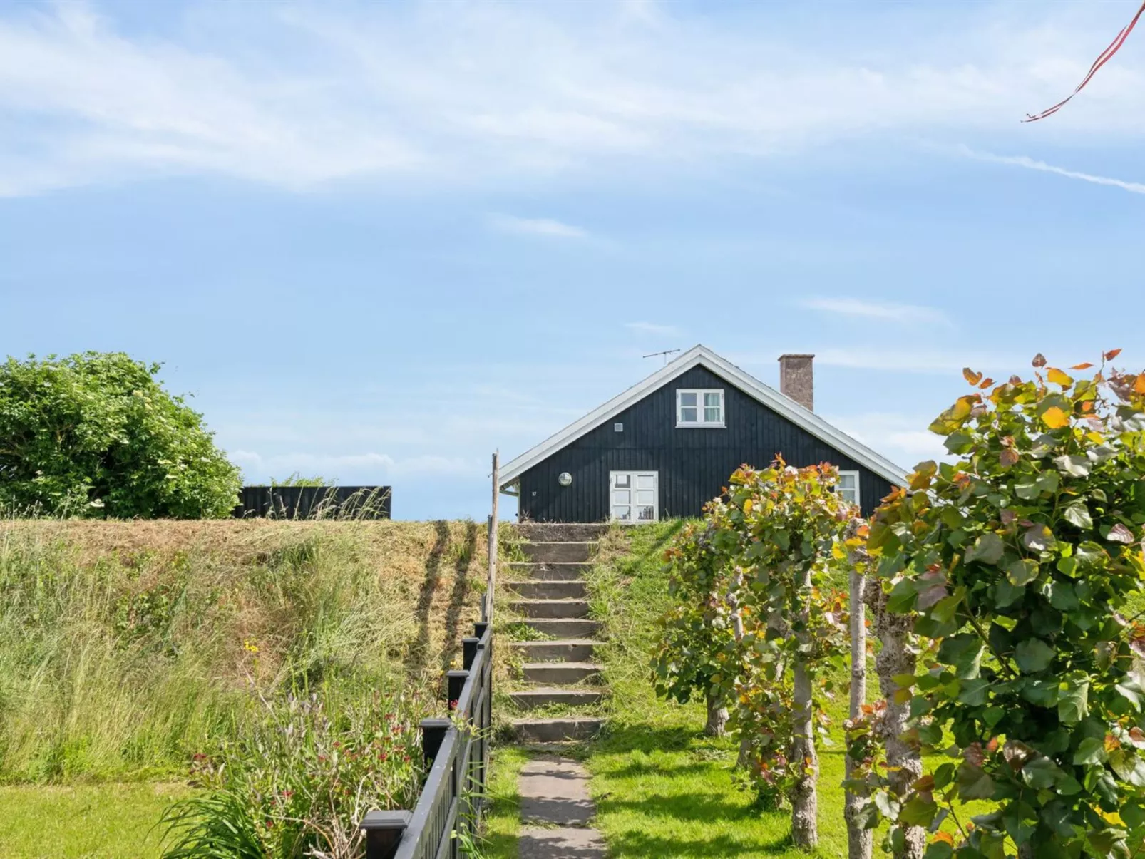 "Ofrath" - 5m from the sea