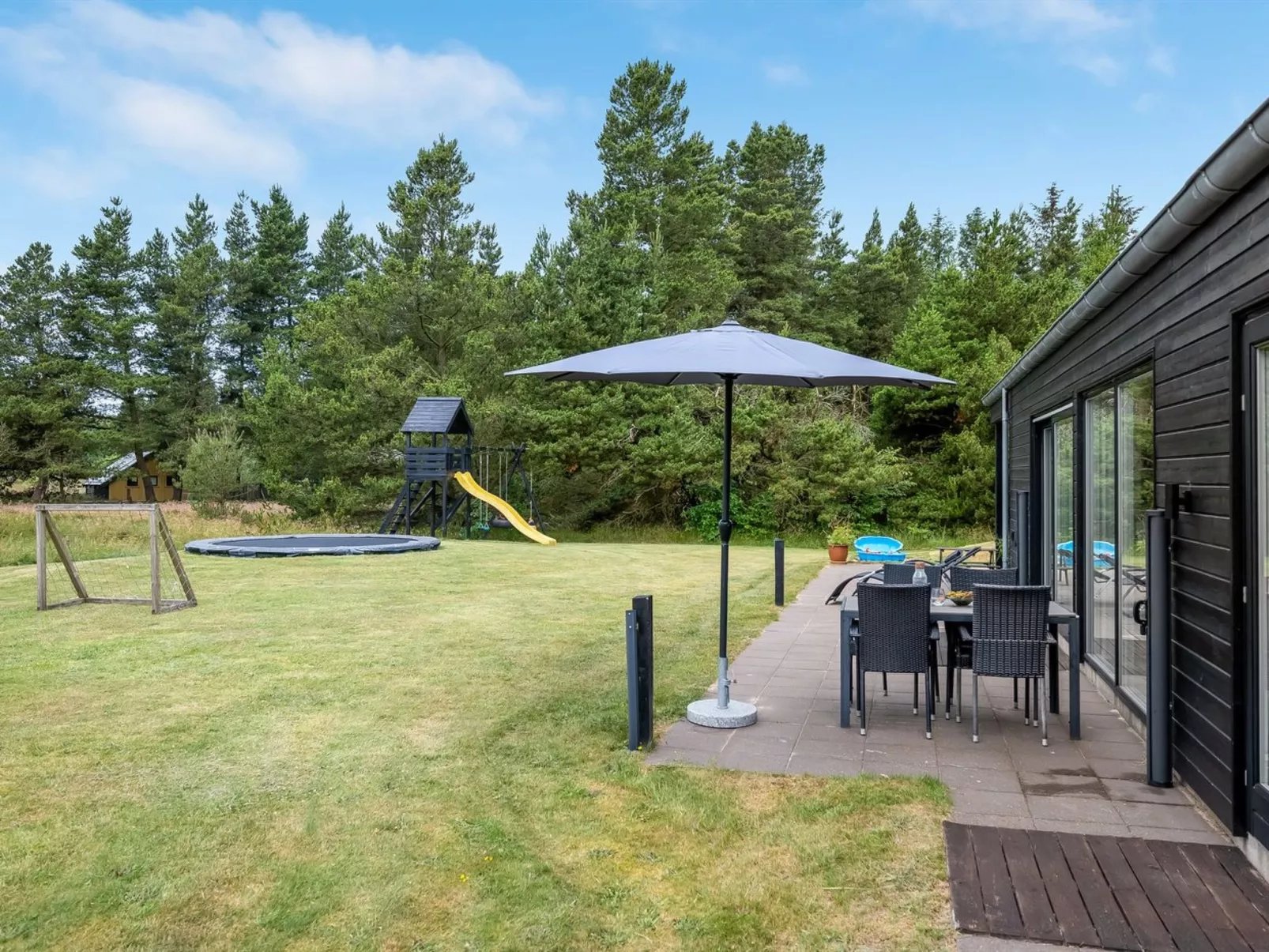 "Jonka" - 2km from the sea-Buiten