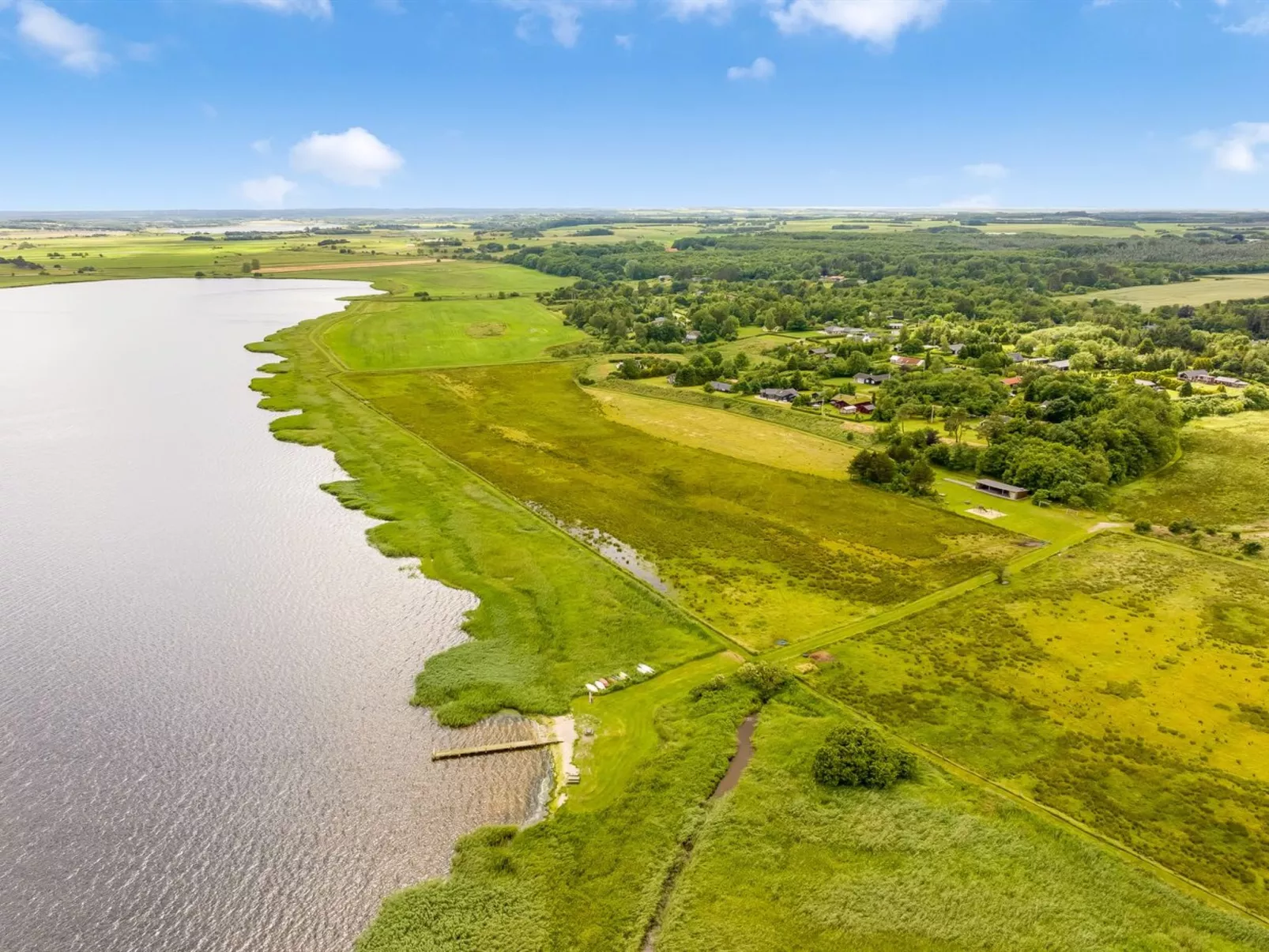 "Skip" - 300m to the fjord