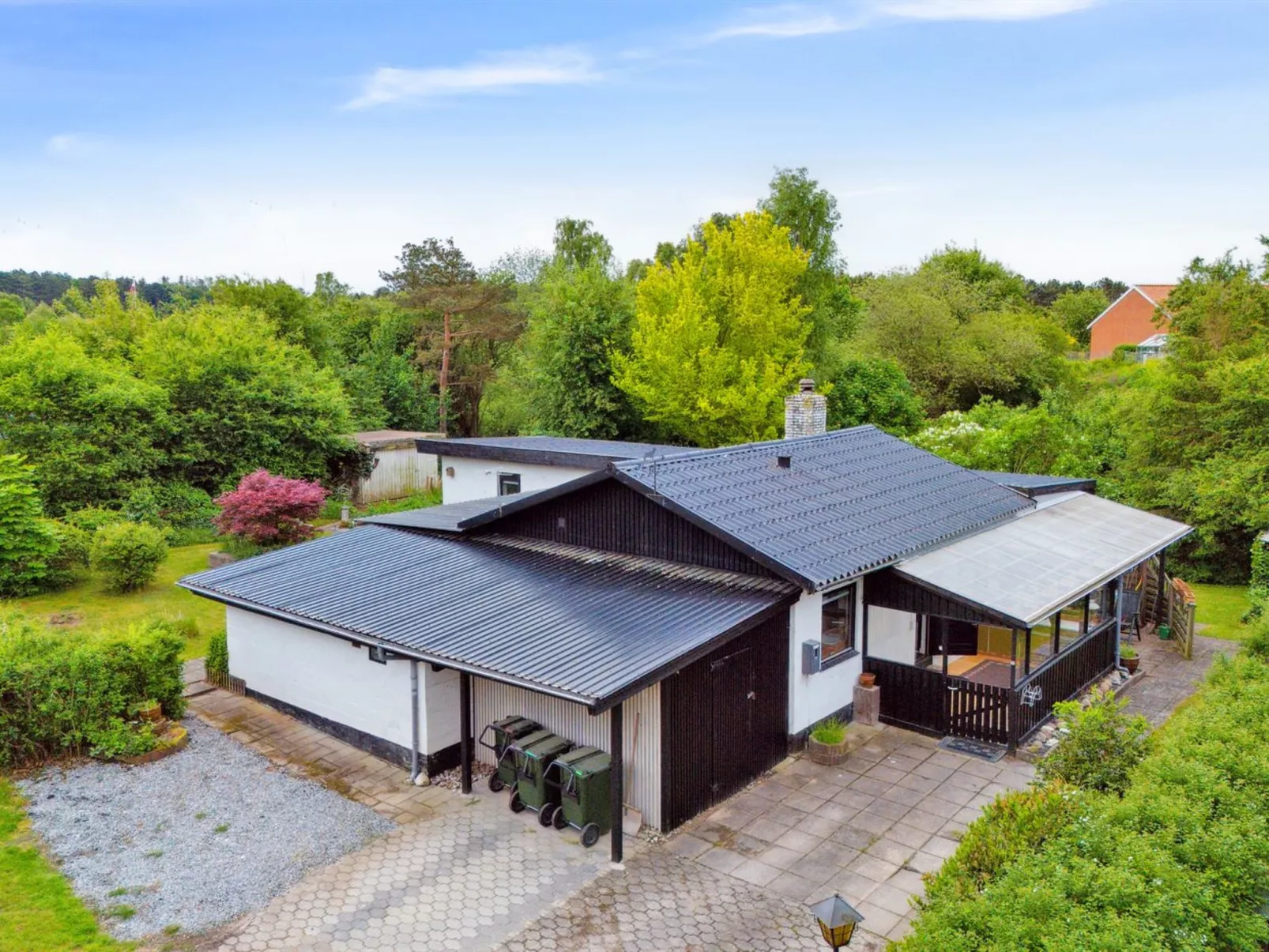 "Hildegart" - 750m from the sea