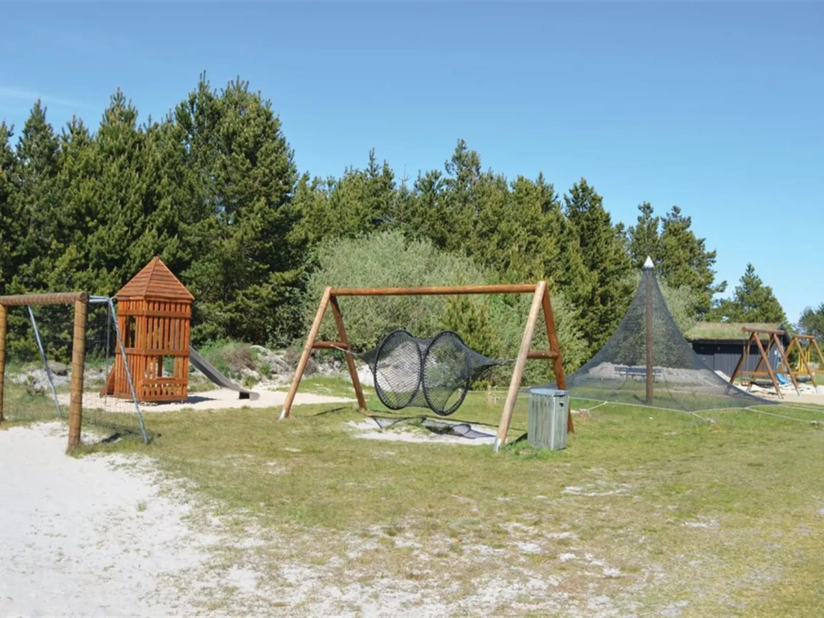 "Frithbjorn" - 900m from the sea