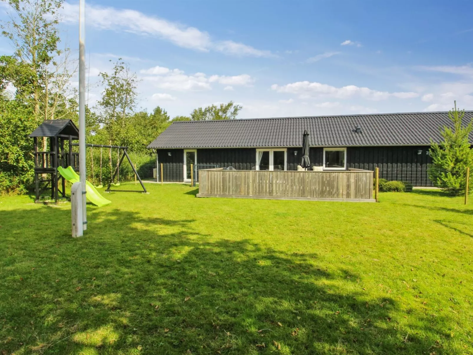 "Golubinka" - 2.5km from the sea