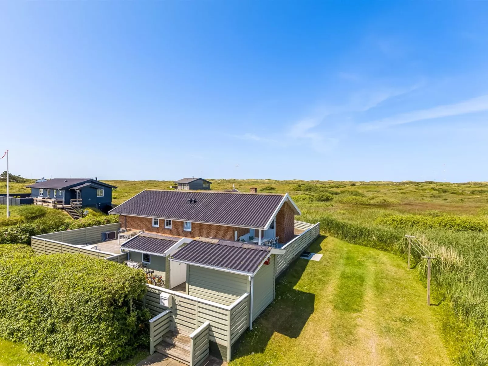 "Frithger" - 250m from the sea