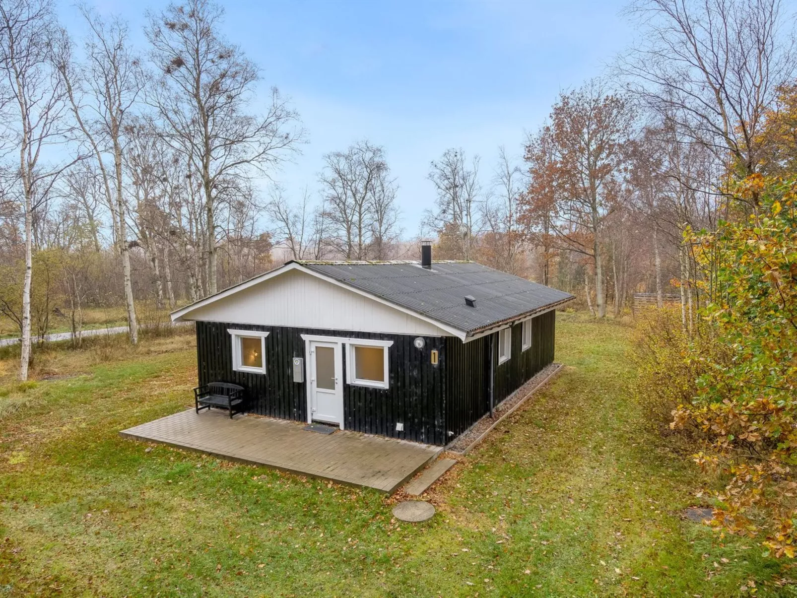 "Lonneke" - 800m from the sea