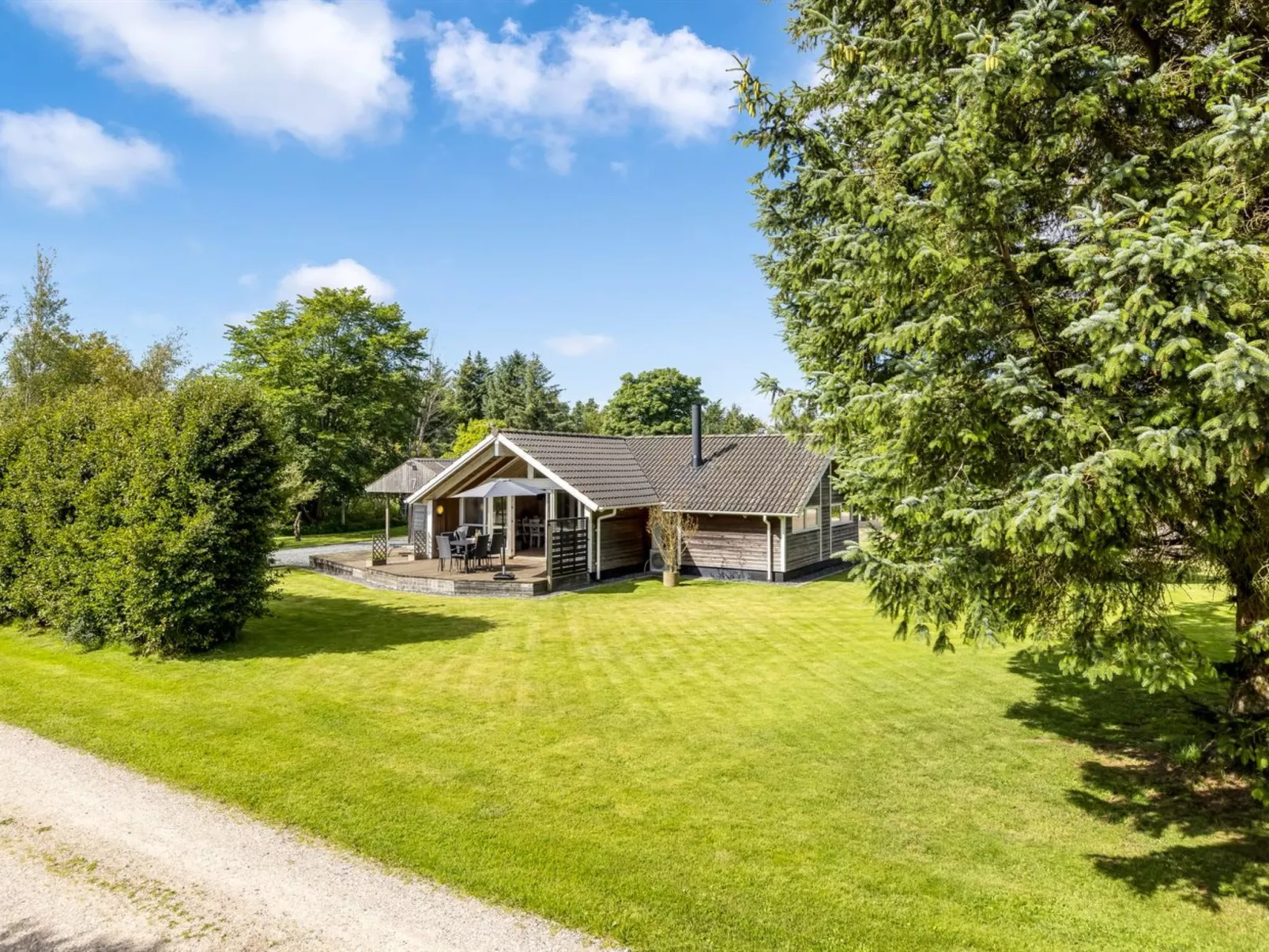 "Sylwia" - 250m to the fjord