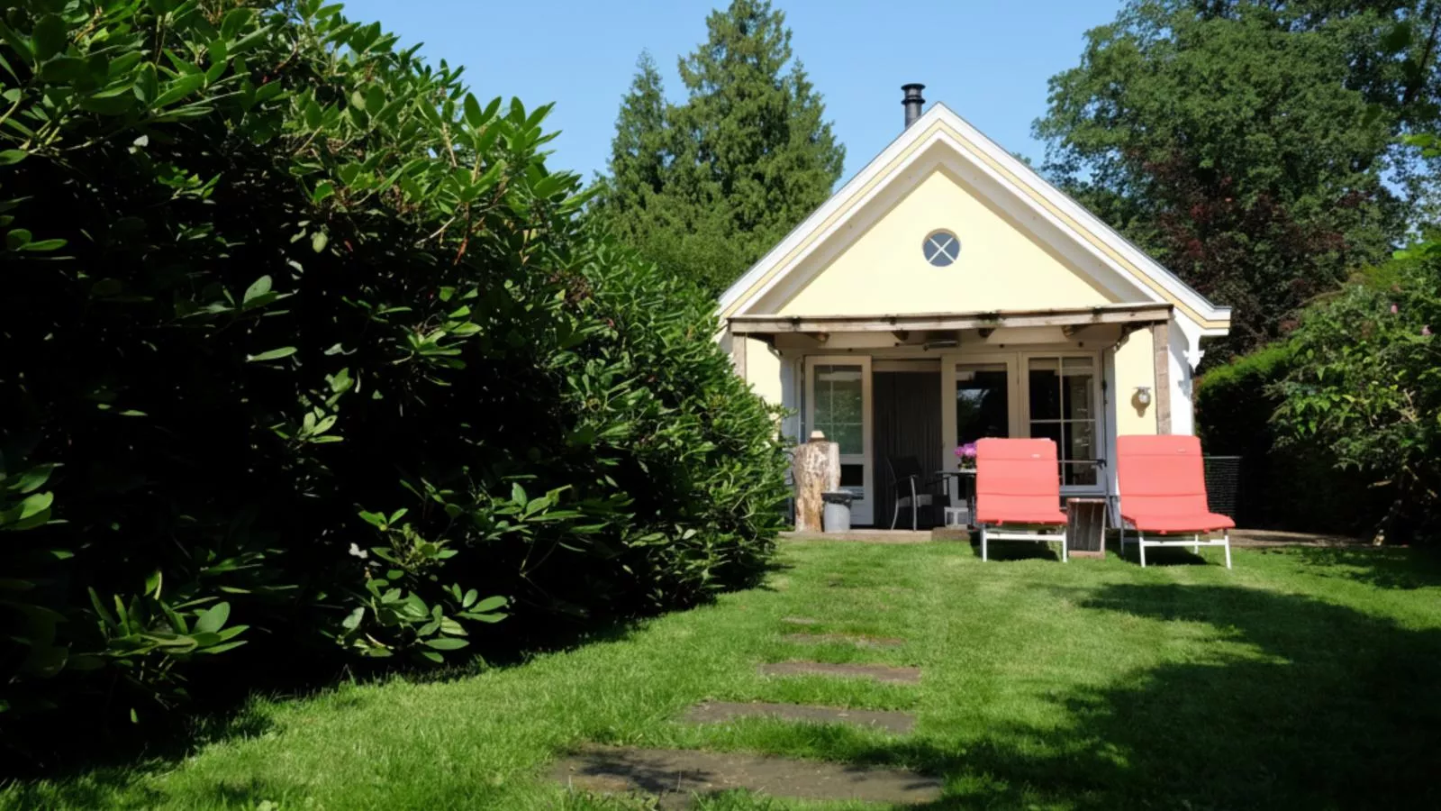 Wellnesshuisje Kalheupink-Buitenkant zomer