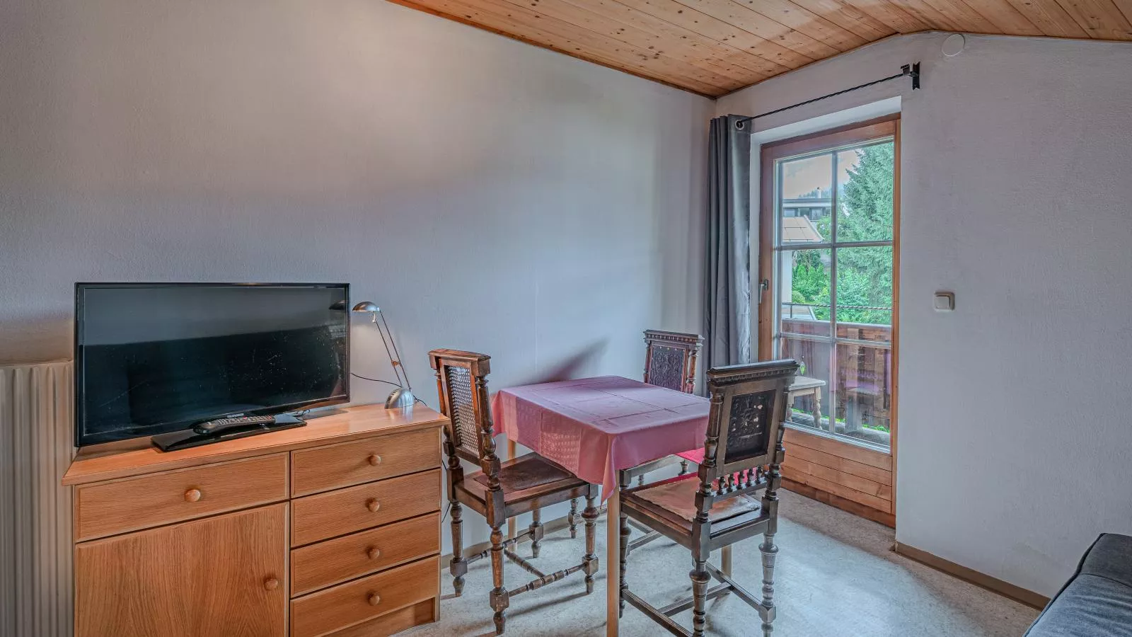 Jaklitsch 1-Eetkamer