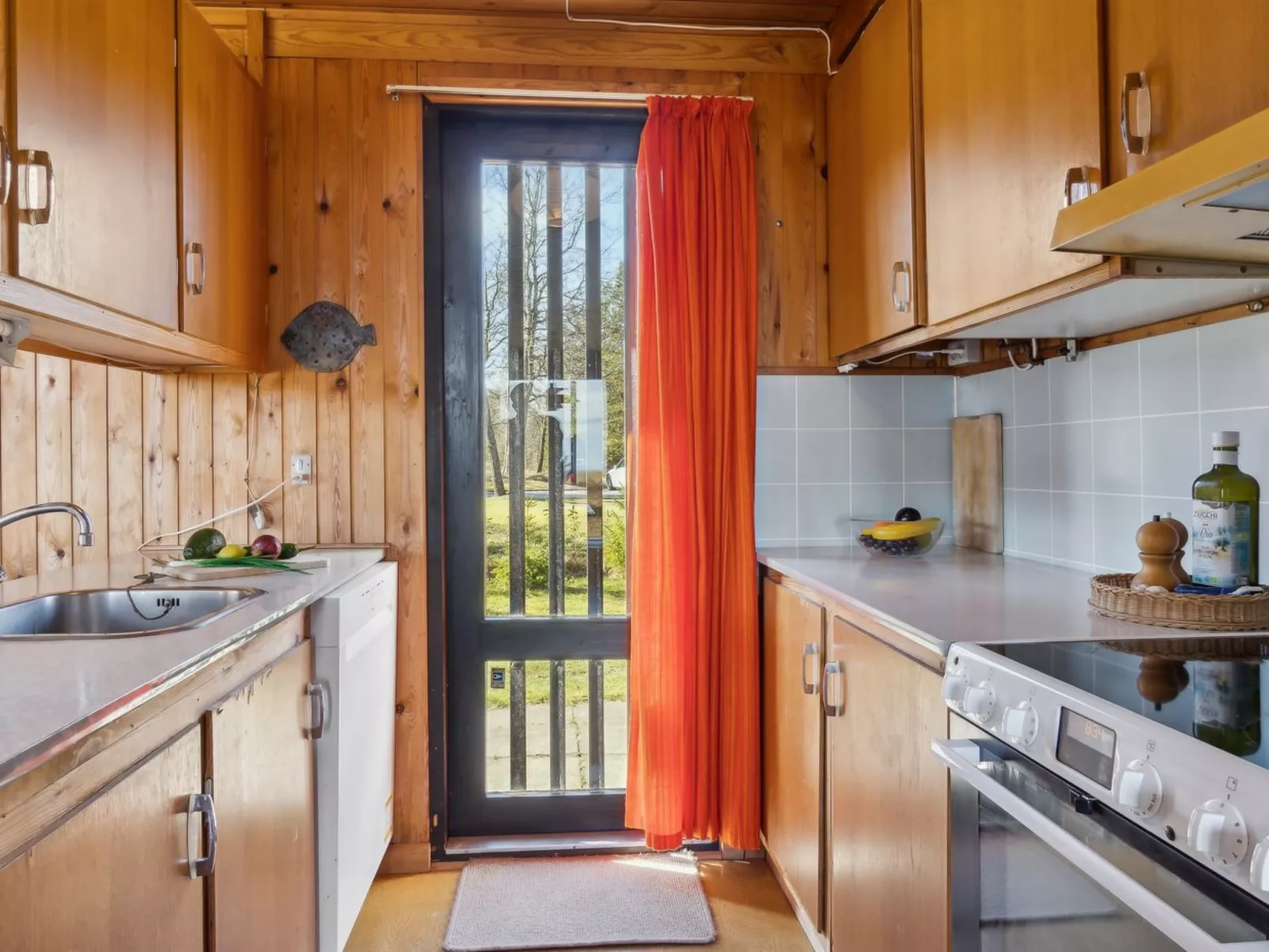 "Laghmund" -  from the sea