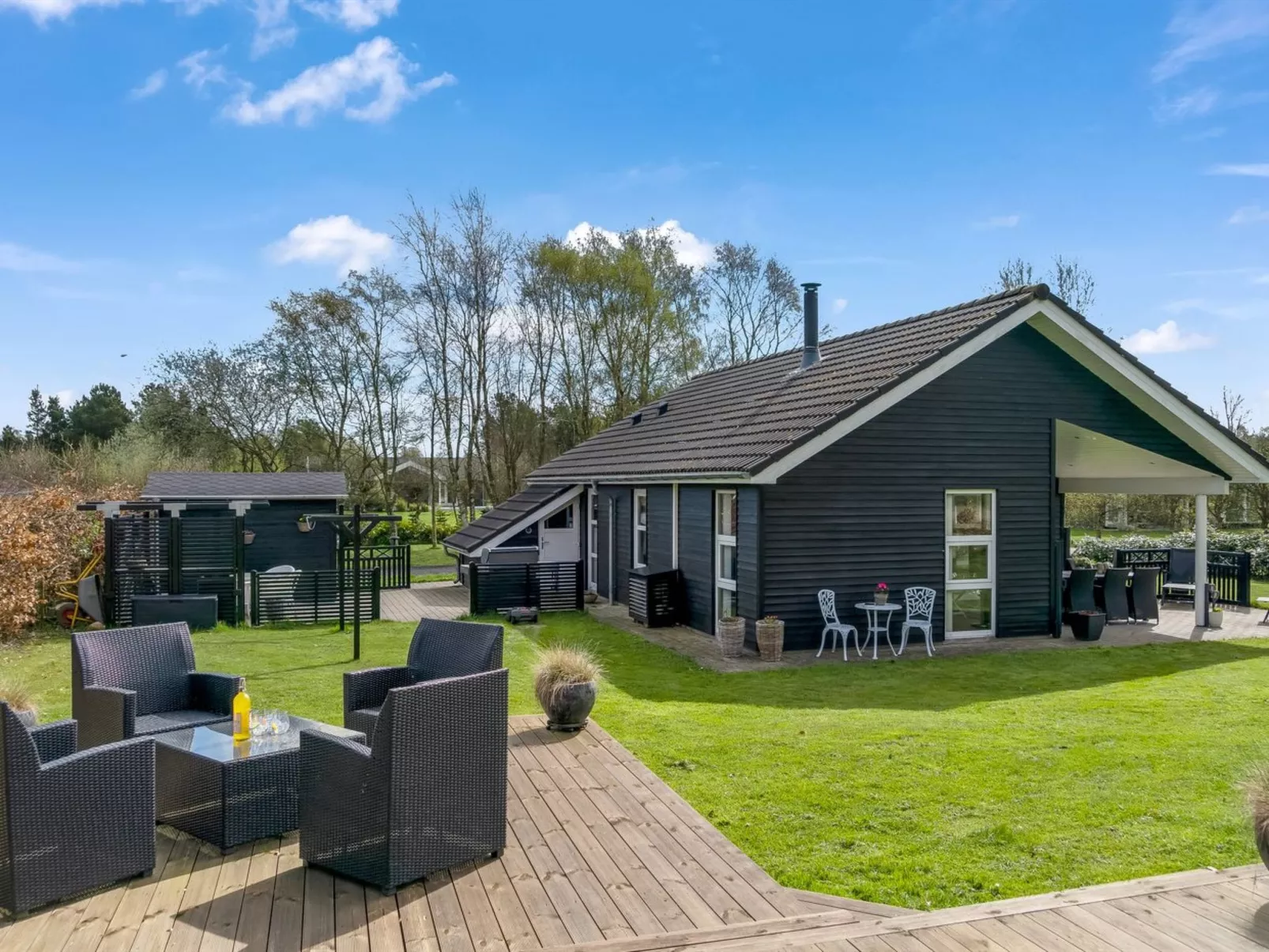 "Maunu" -  from the sea