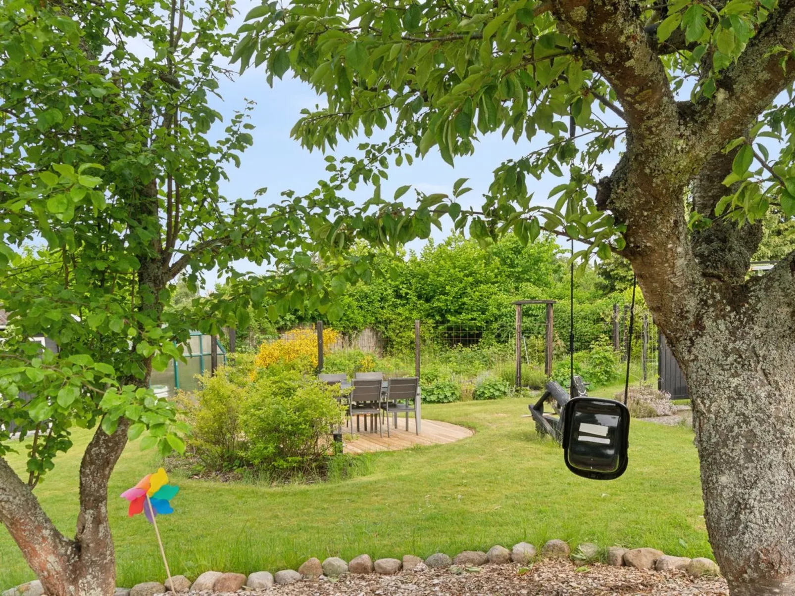 "Holmfridur" - 2km from the sea