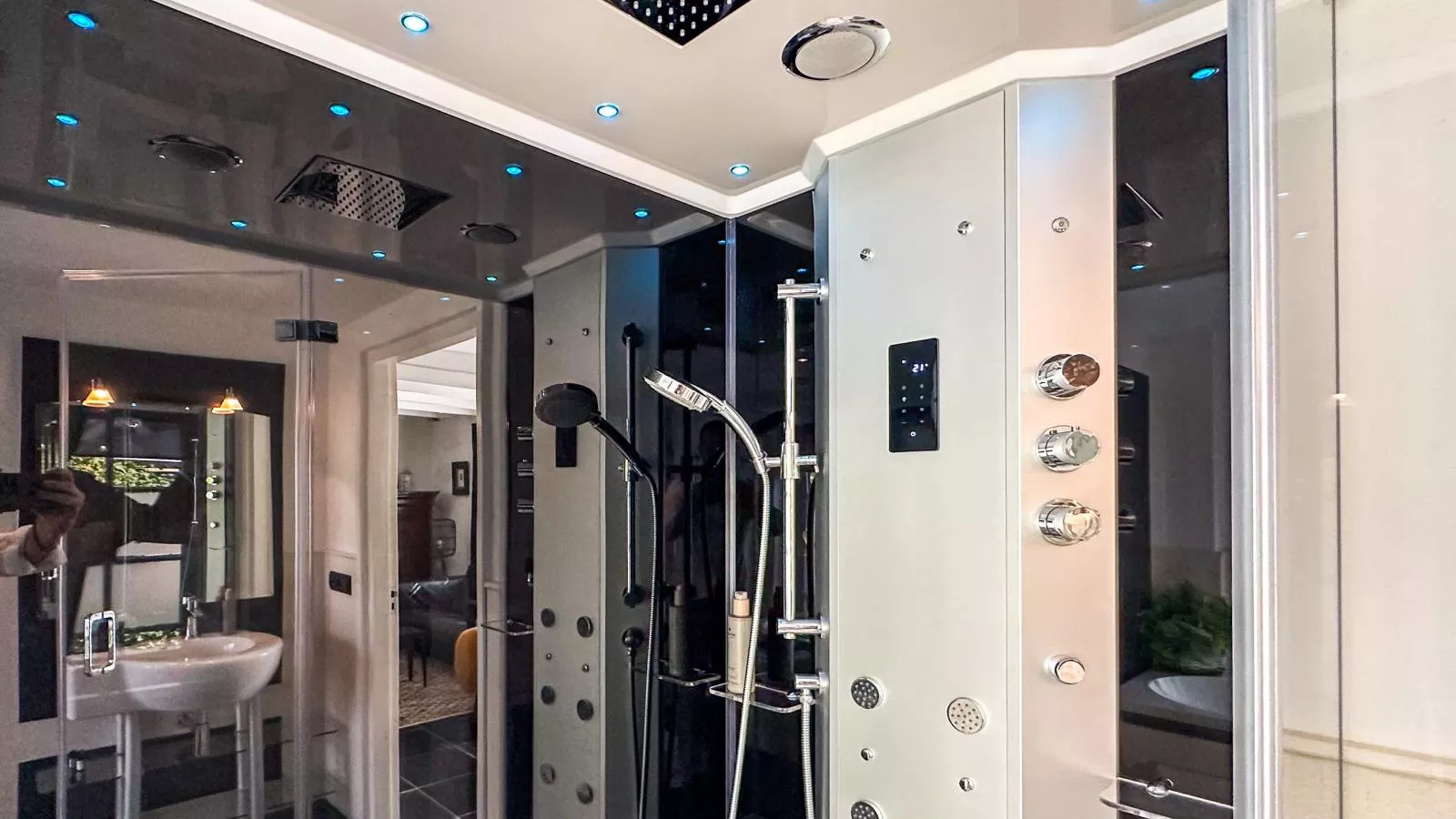 Enjoy for two-Wellness