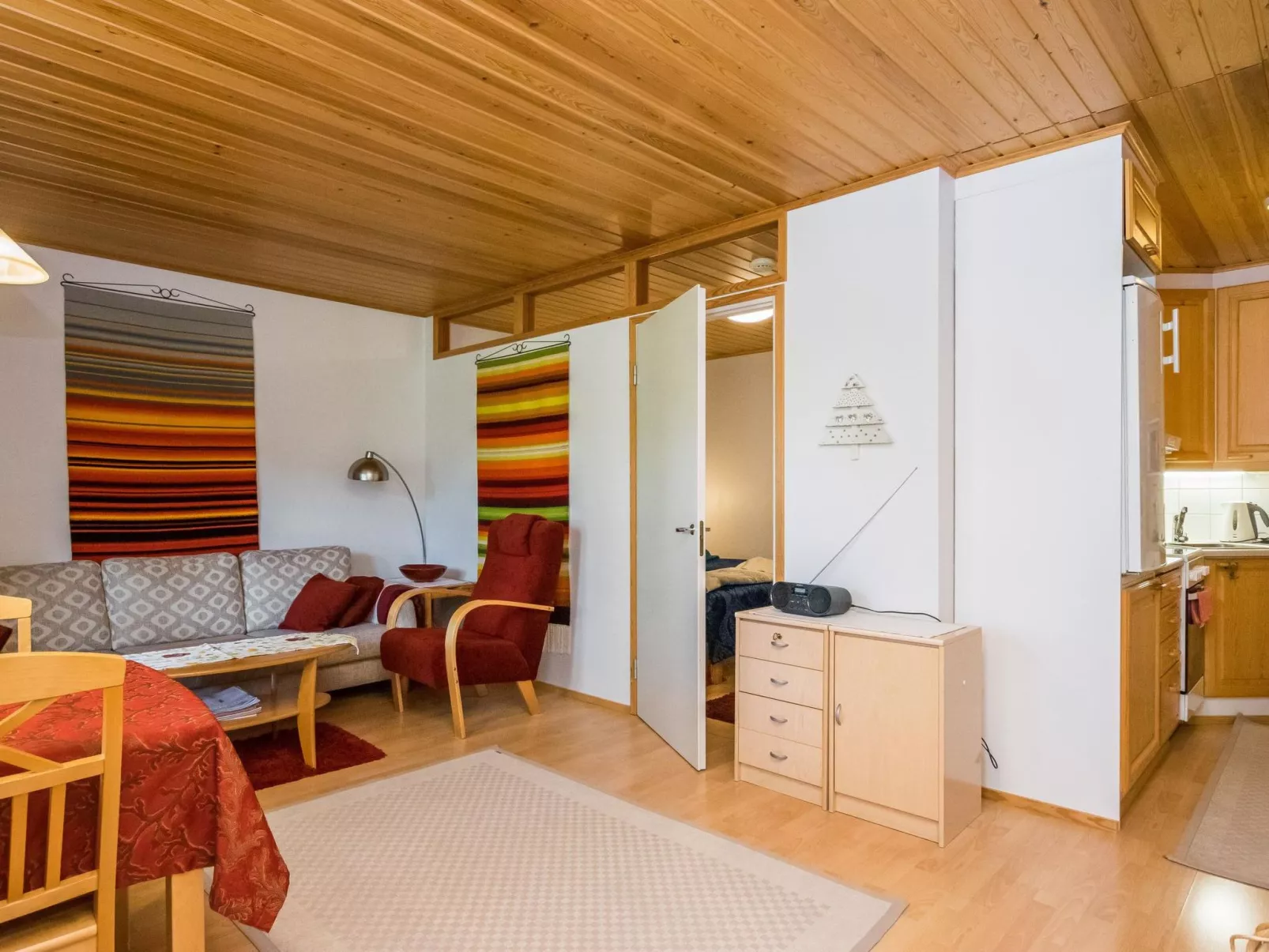 Saariseläntie 8 e 3